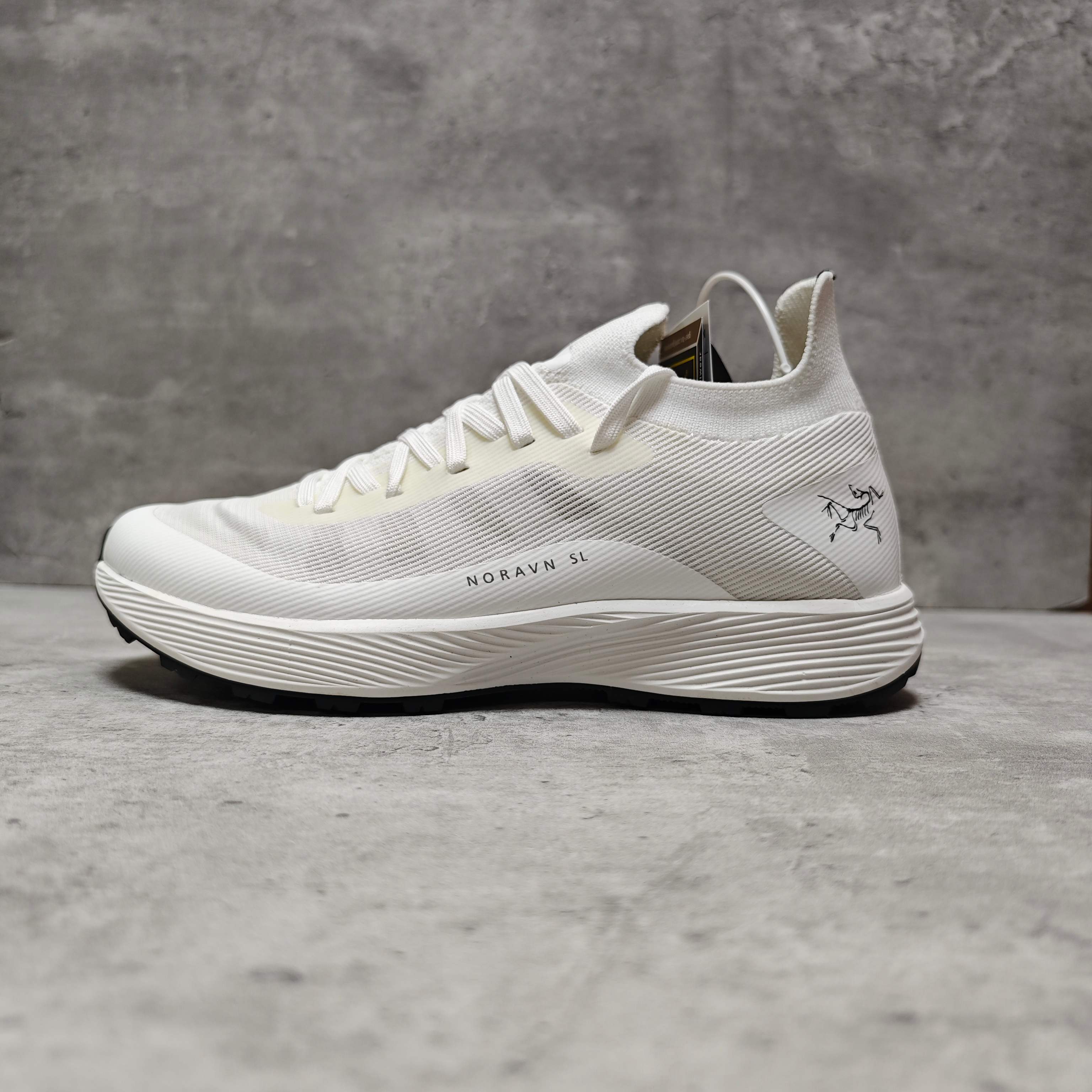 Arcteryx Running Shoes White M-l-s