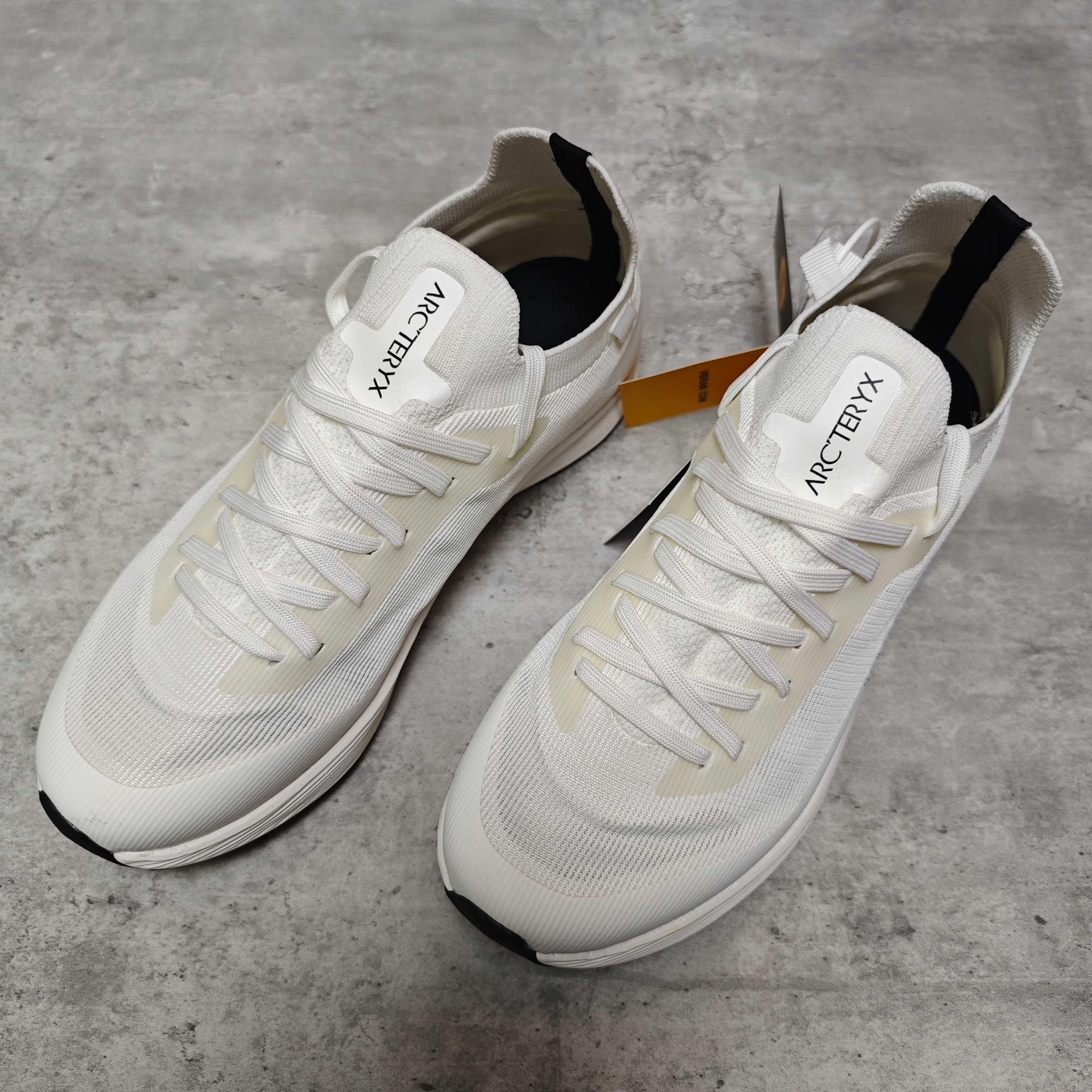 Arcteryx Running Shoes White M-l-s