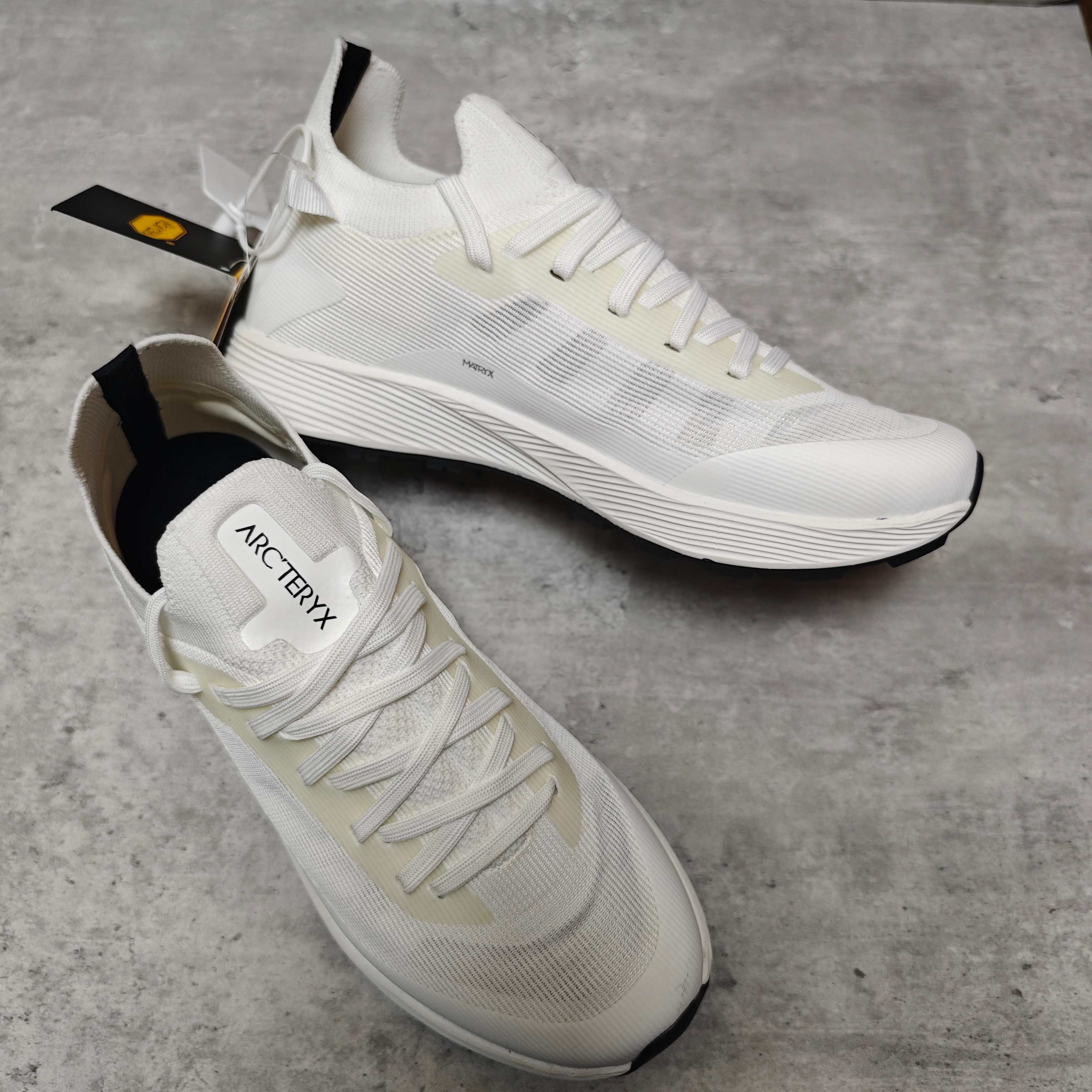 Arcteryx Running Shoes White M-l-s