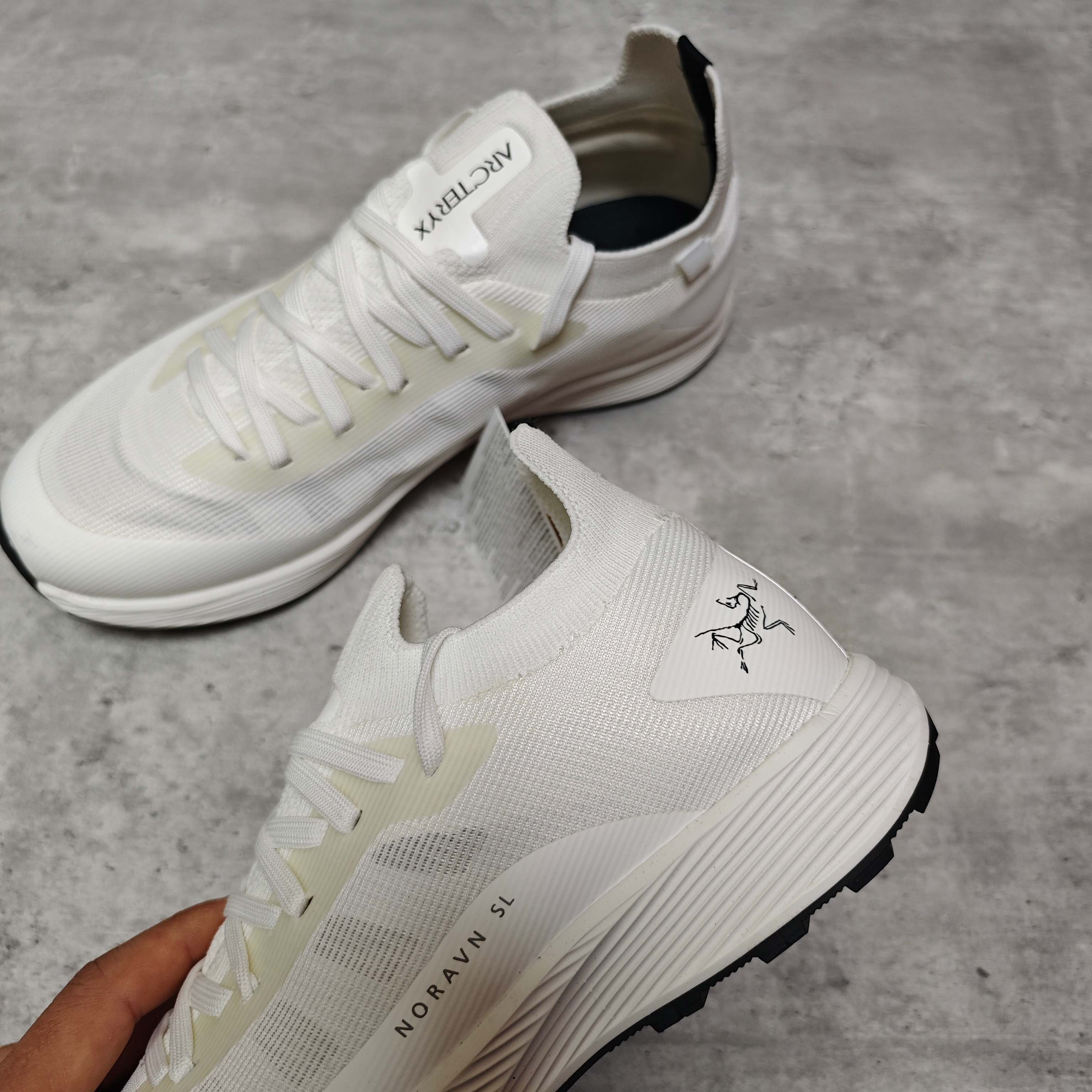 Arcteryx Running Shoes White M-l-s
