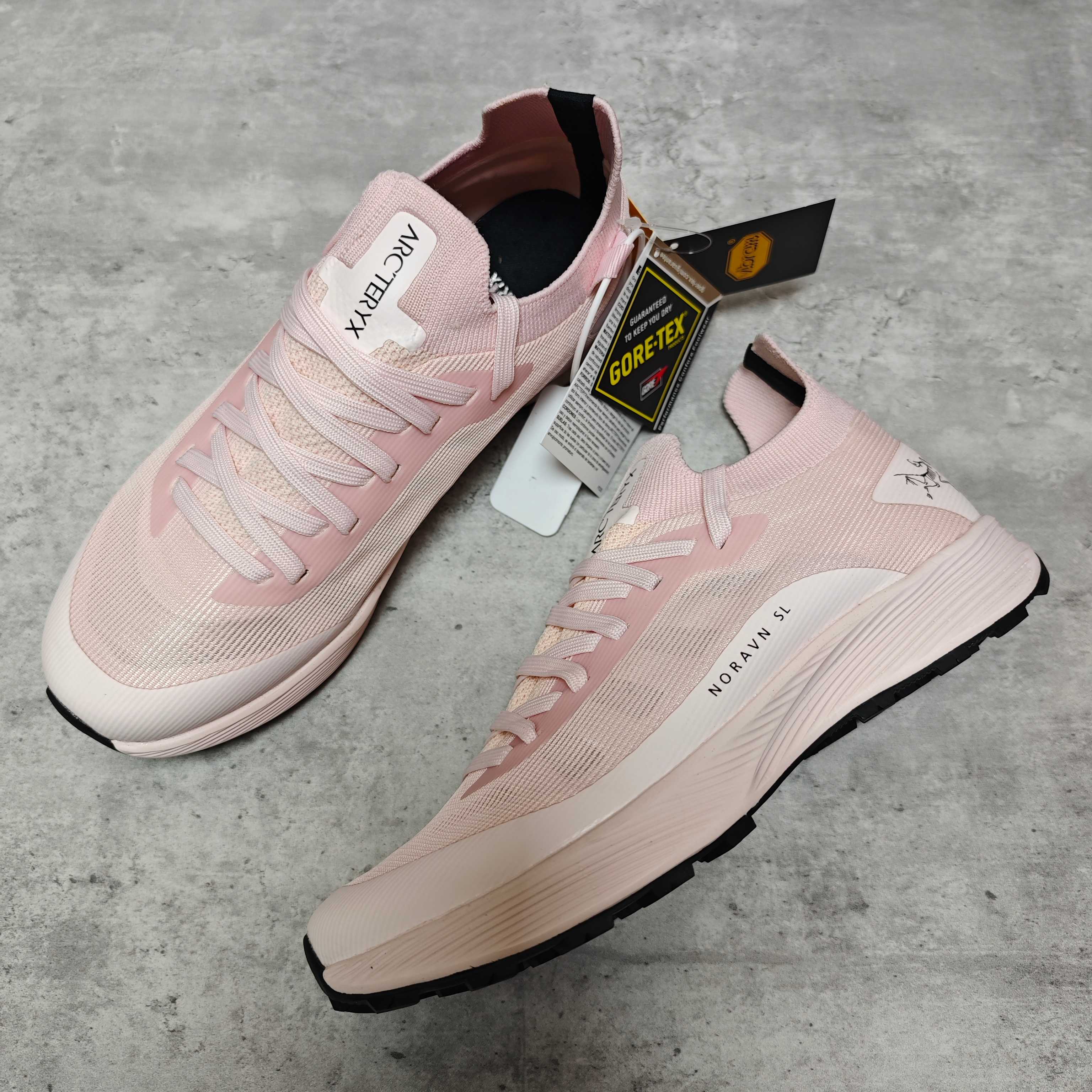Arcteryx Running Shoes Pink M-l-s