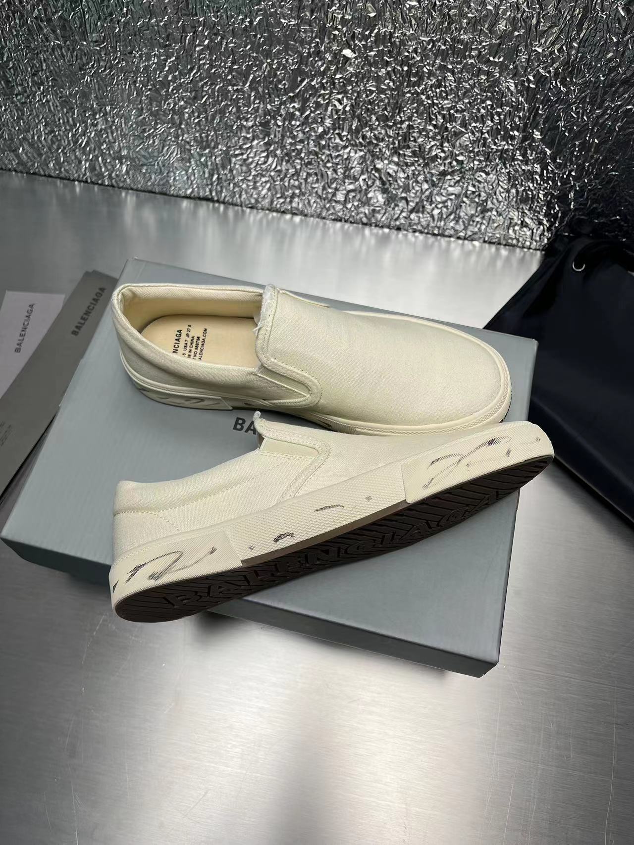 Balenciaga Basic Shoes L