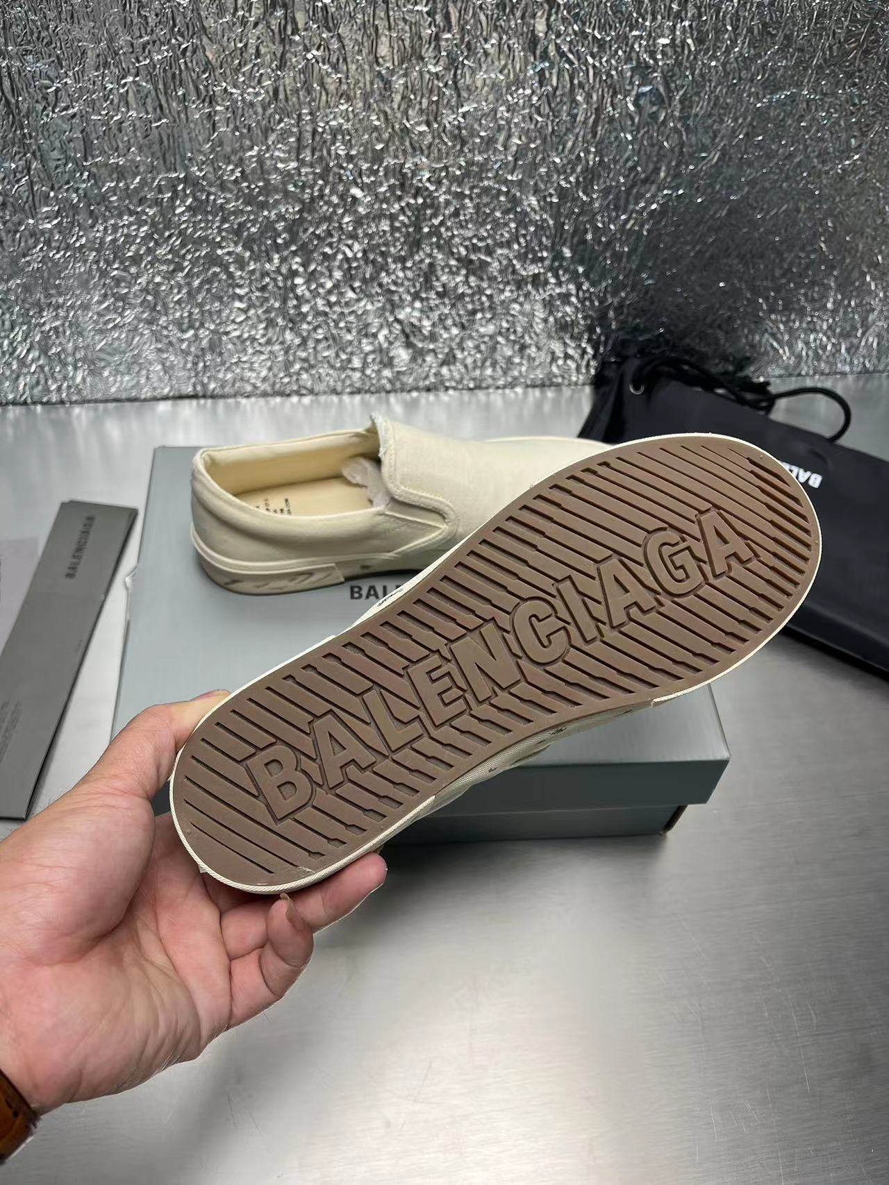 Balenciaga Basic Shoes L