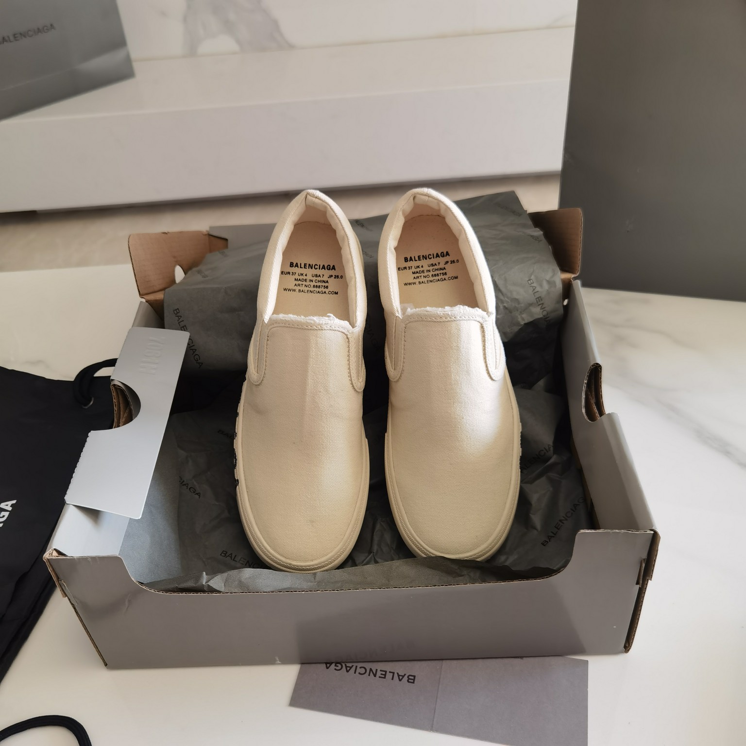 Balenciaga Basic Shoes L
