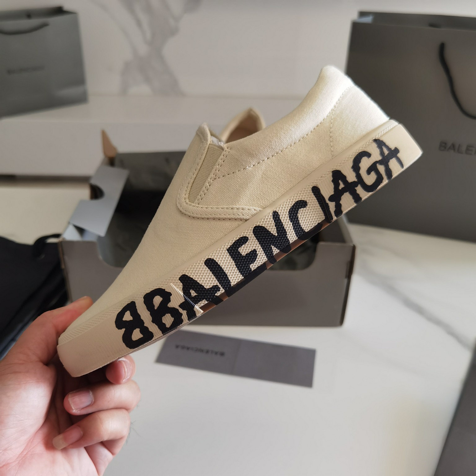 Balenciaga Basic Shoes L