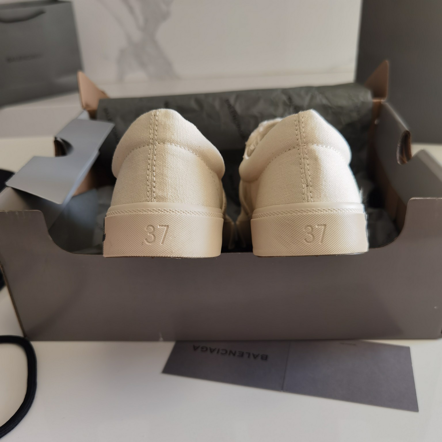Balenciaga Basic Shoes L
