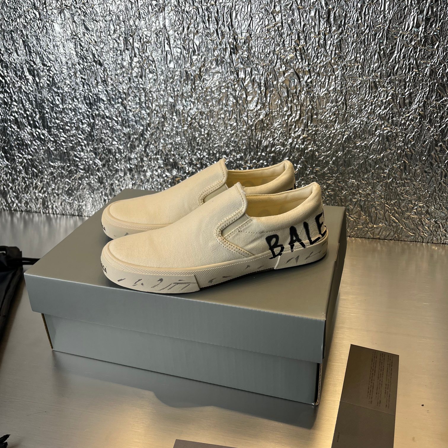Balenciaga Basic Shoes L
