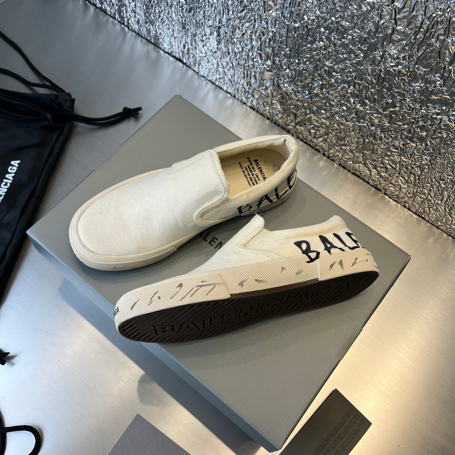 Balenciaga Basic Shoes L