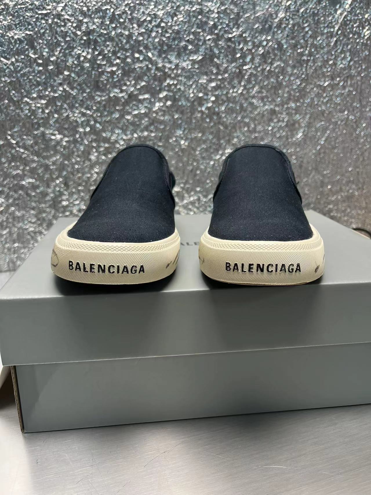 Balenciaga Basic Shoes L