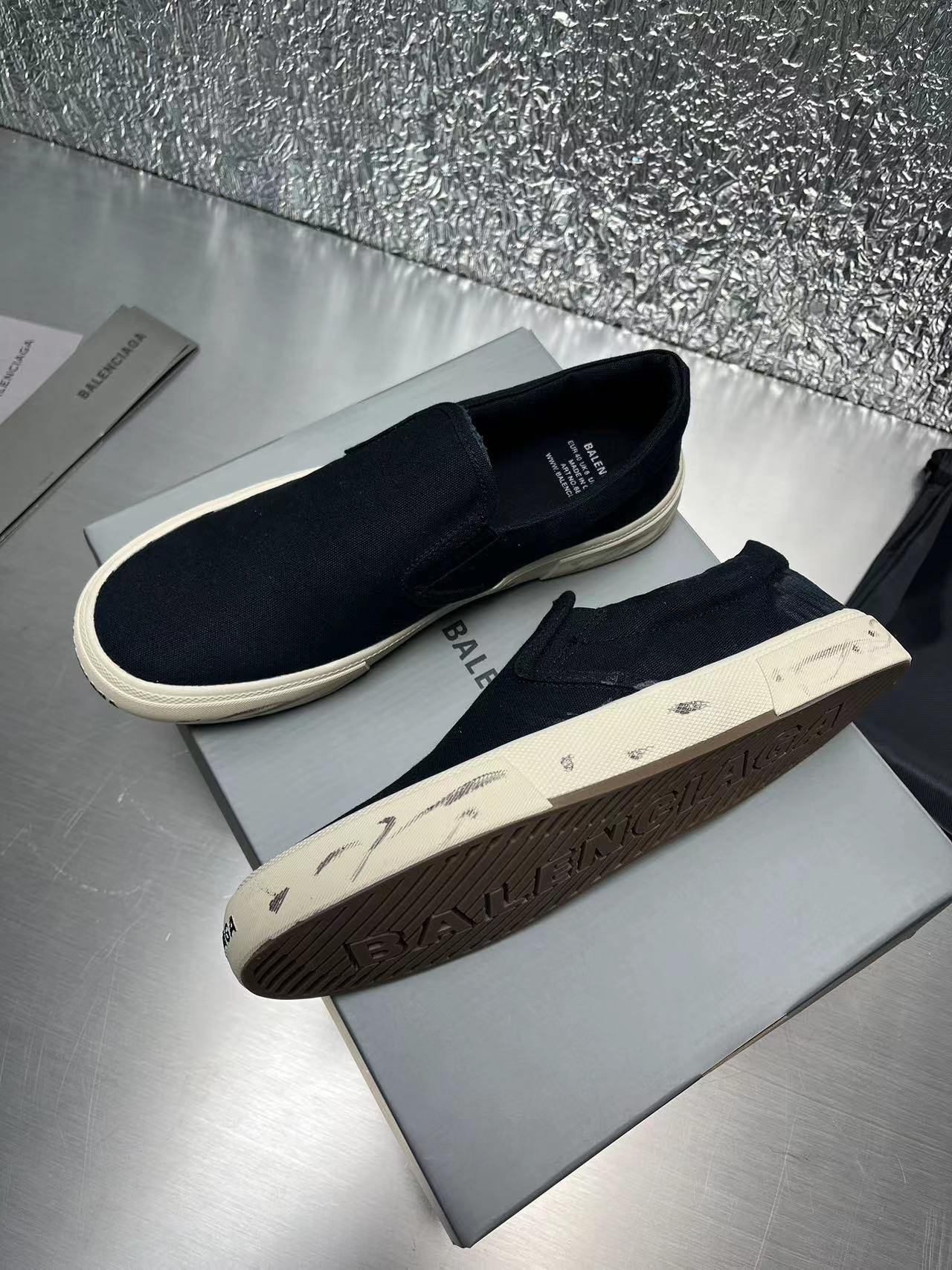 Balenciaga Basic Shoes L