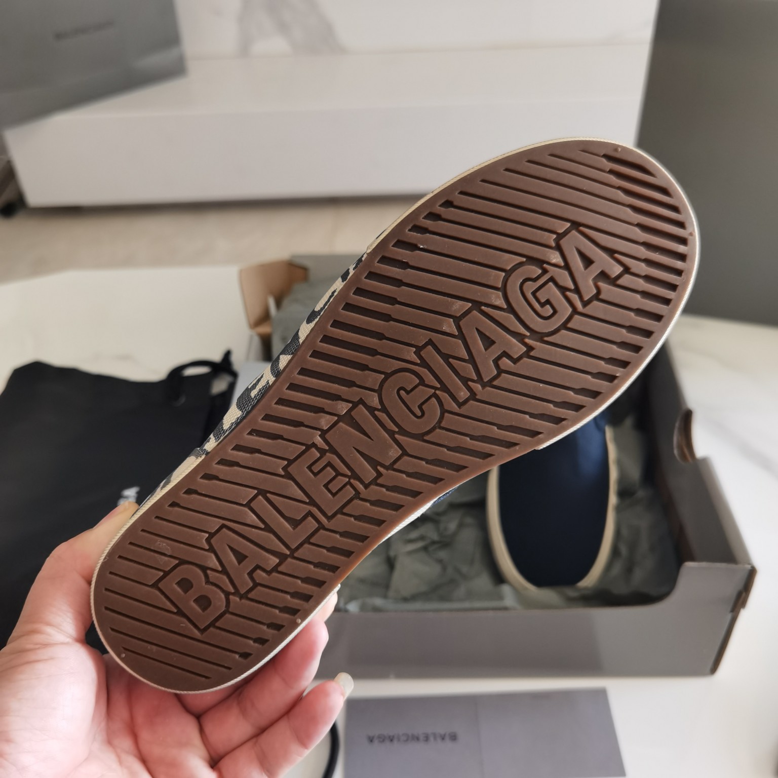 Balenciaga Basic Shoes L