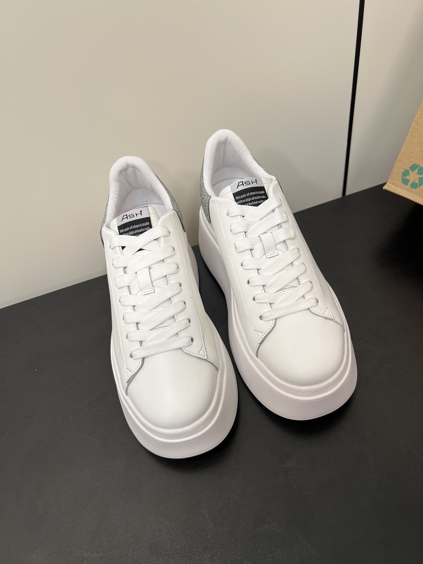 Basic Shoes Breathable M-s