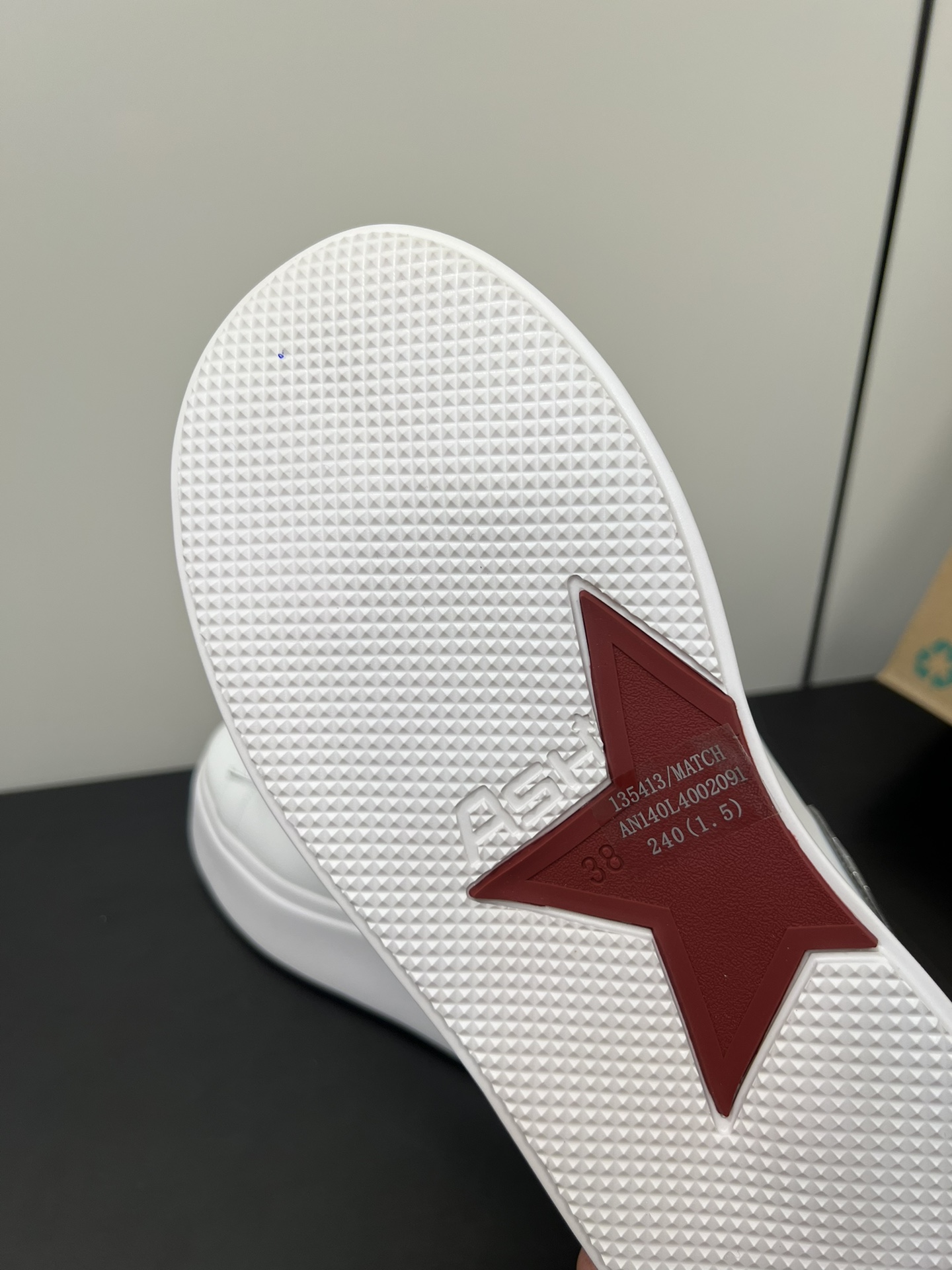 Basic Shoes Breathable M-s