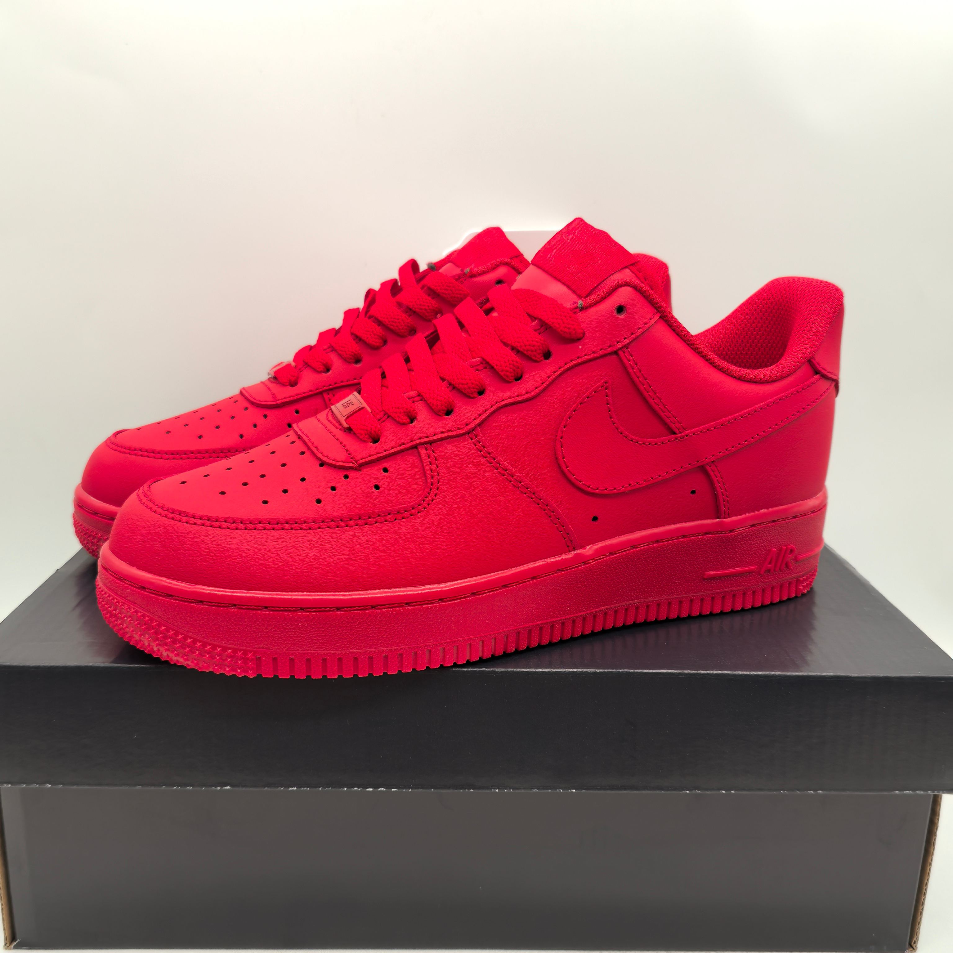 Basic Shoes Red