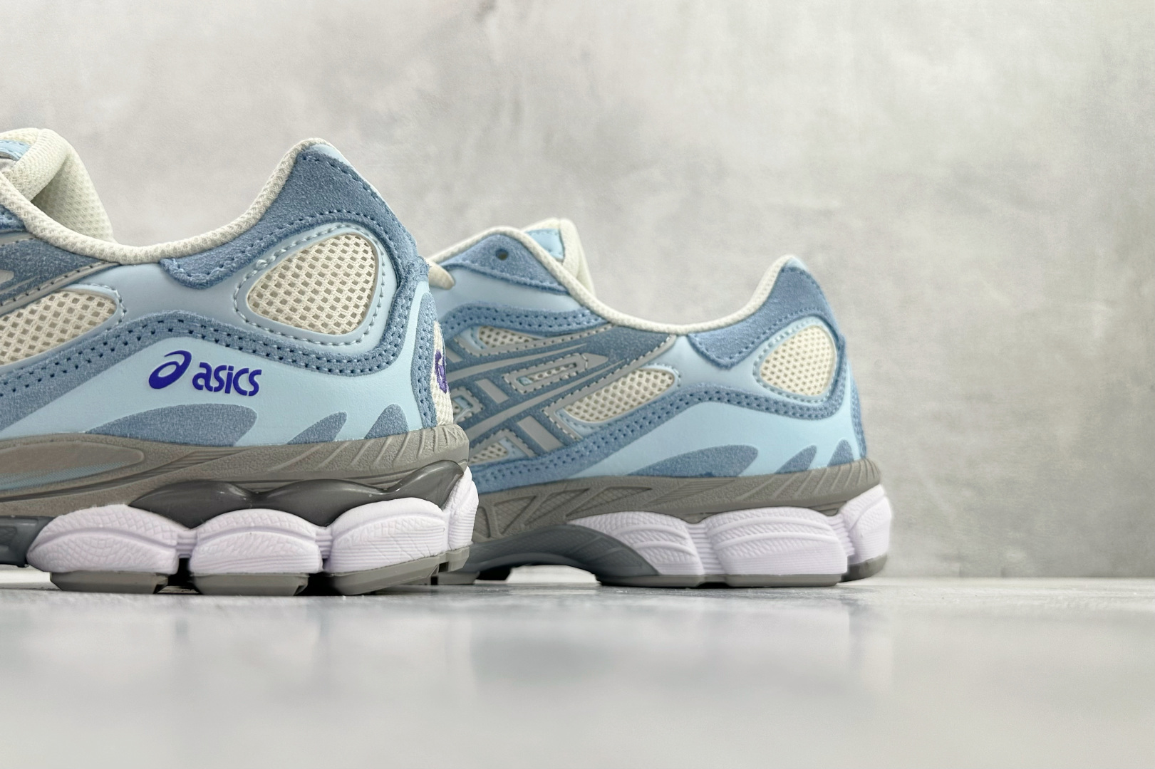 Asics Basic Shoes Blue L-s
