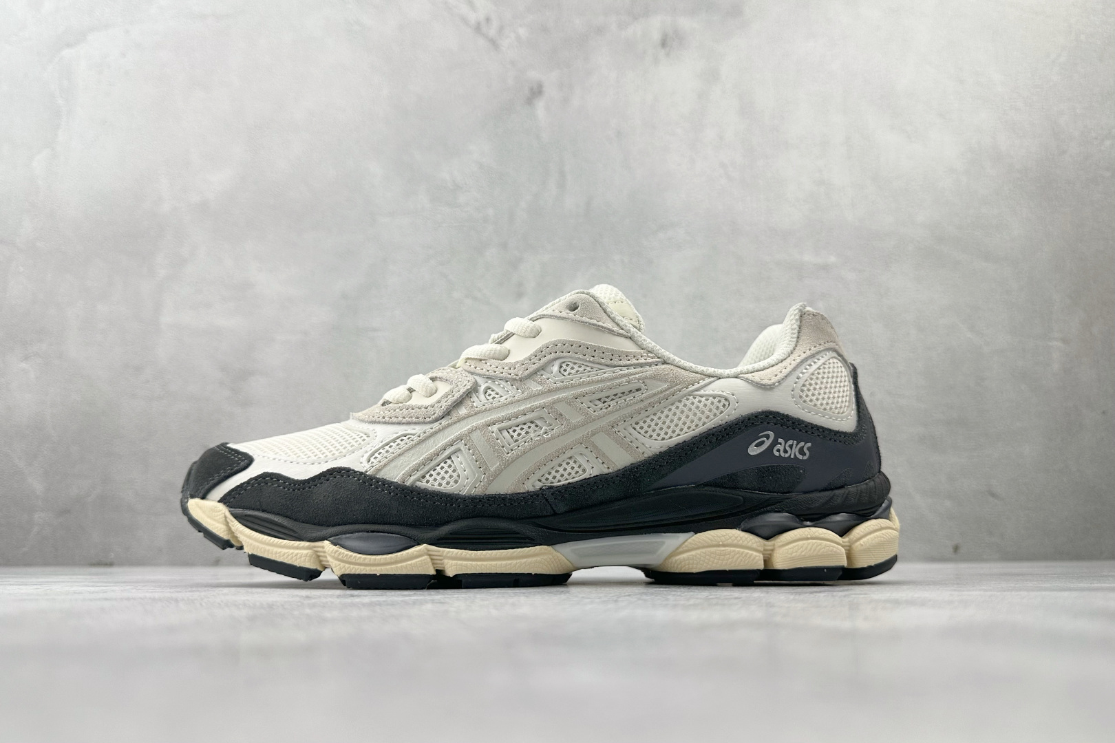 Asics Basic Shoes L-s