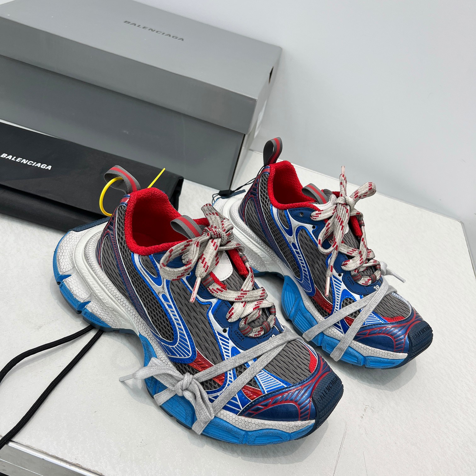 Balenciaga Running Shoes L-s-xl