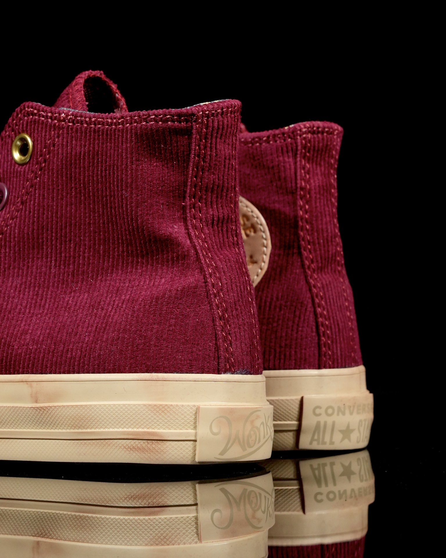 Converse Nike Canvas Shoes Canvas Red S