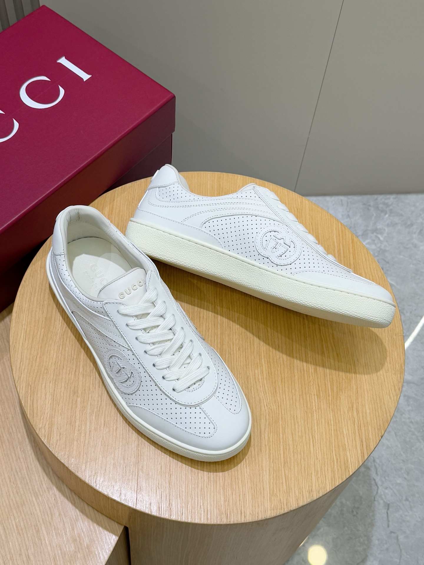 Gucci Couple Sneakers S