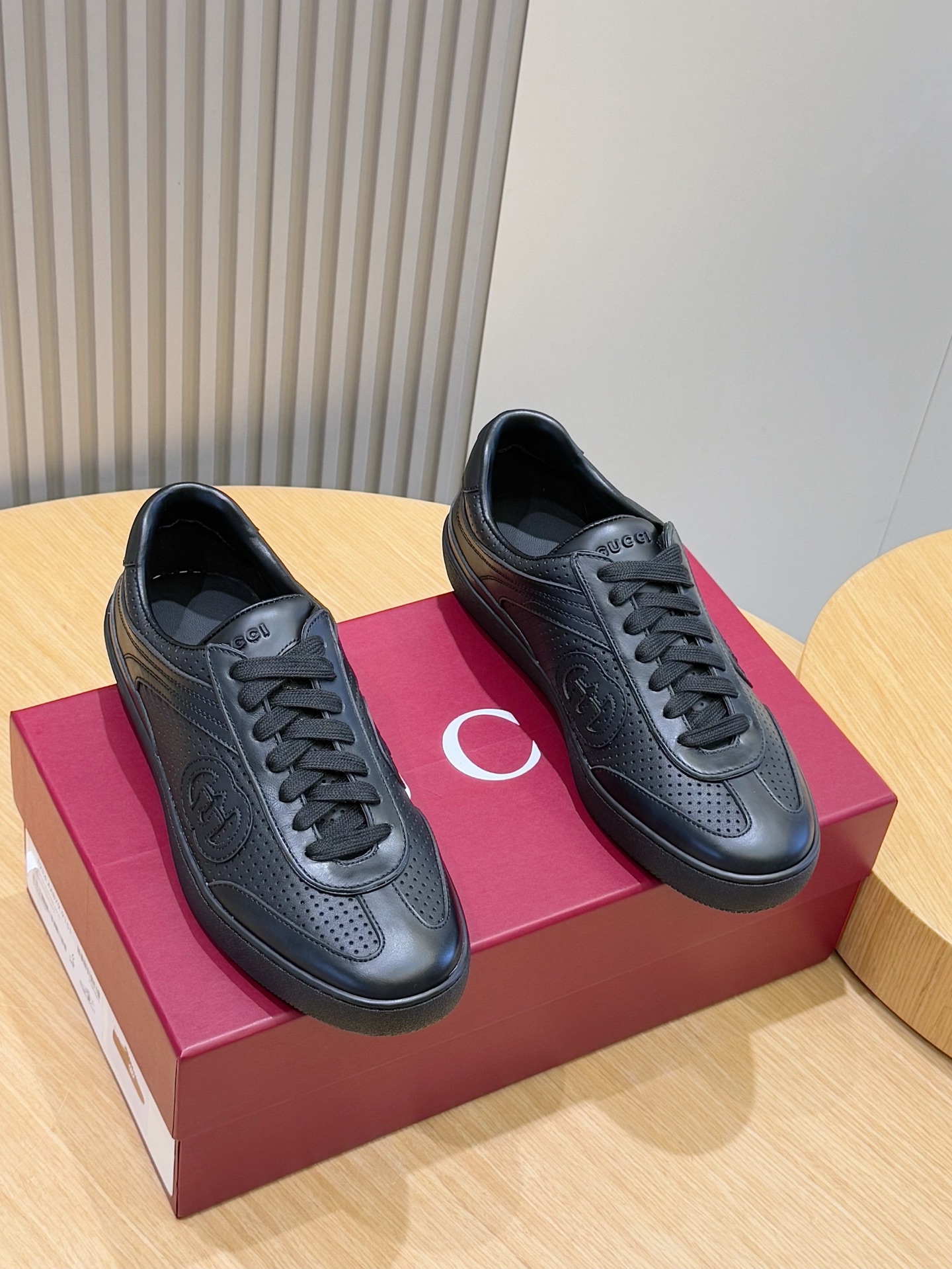 Gucci Couple Sneakers S