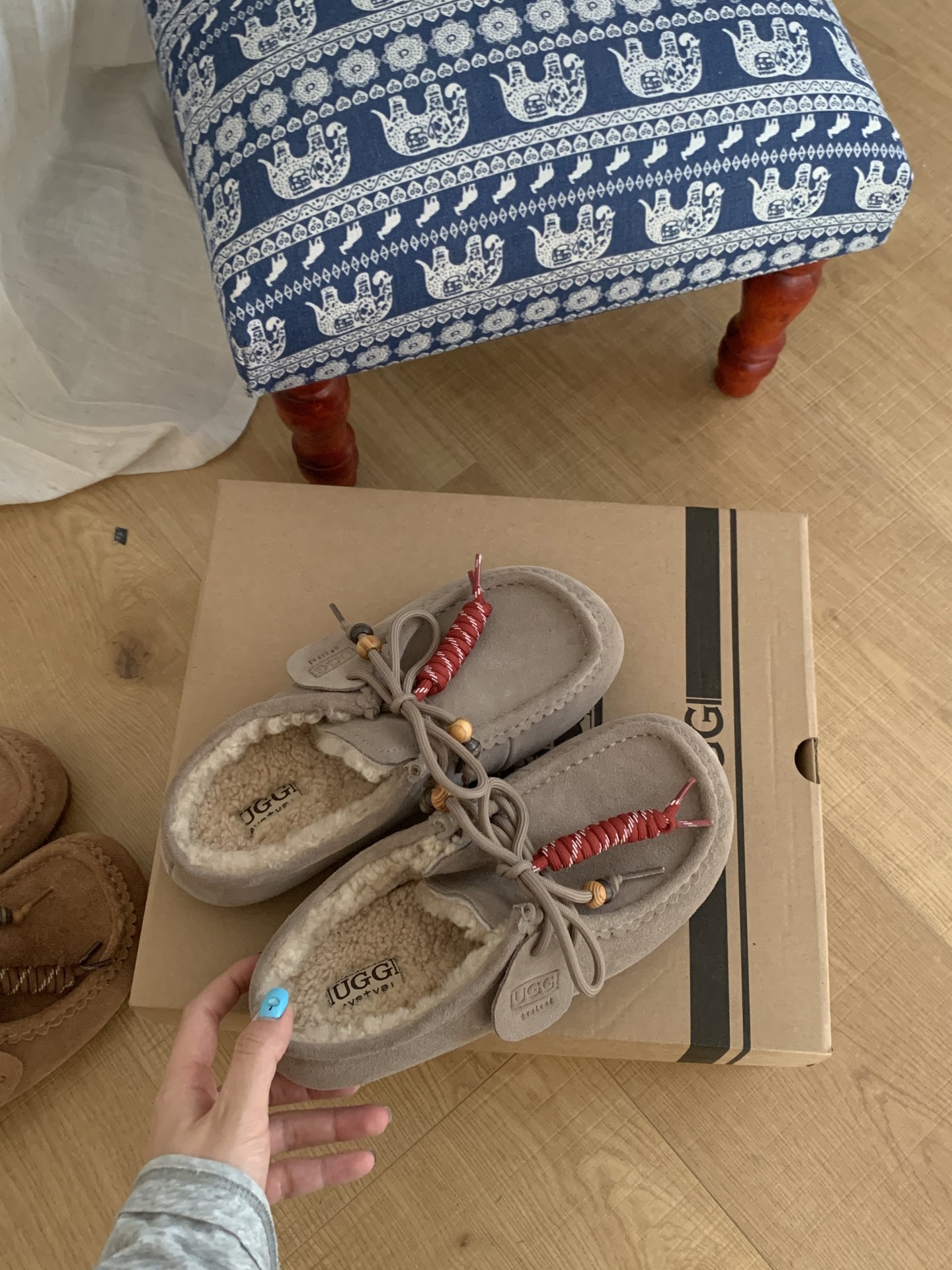 Female Basic Shoes