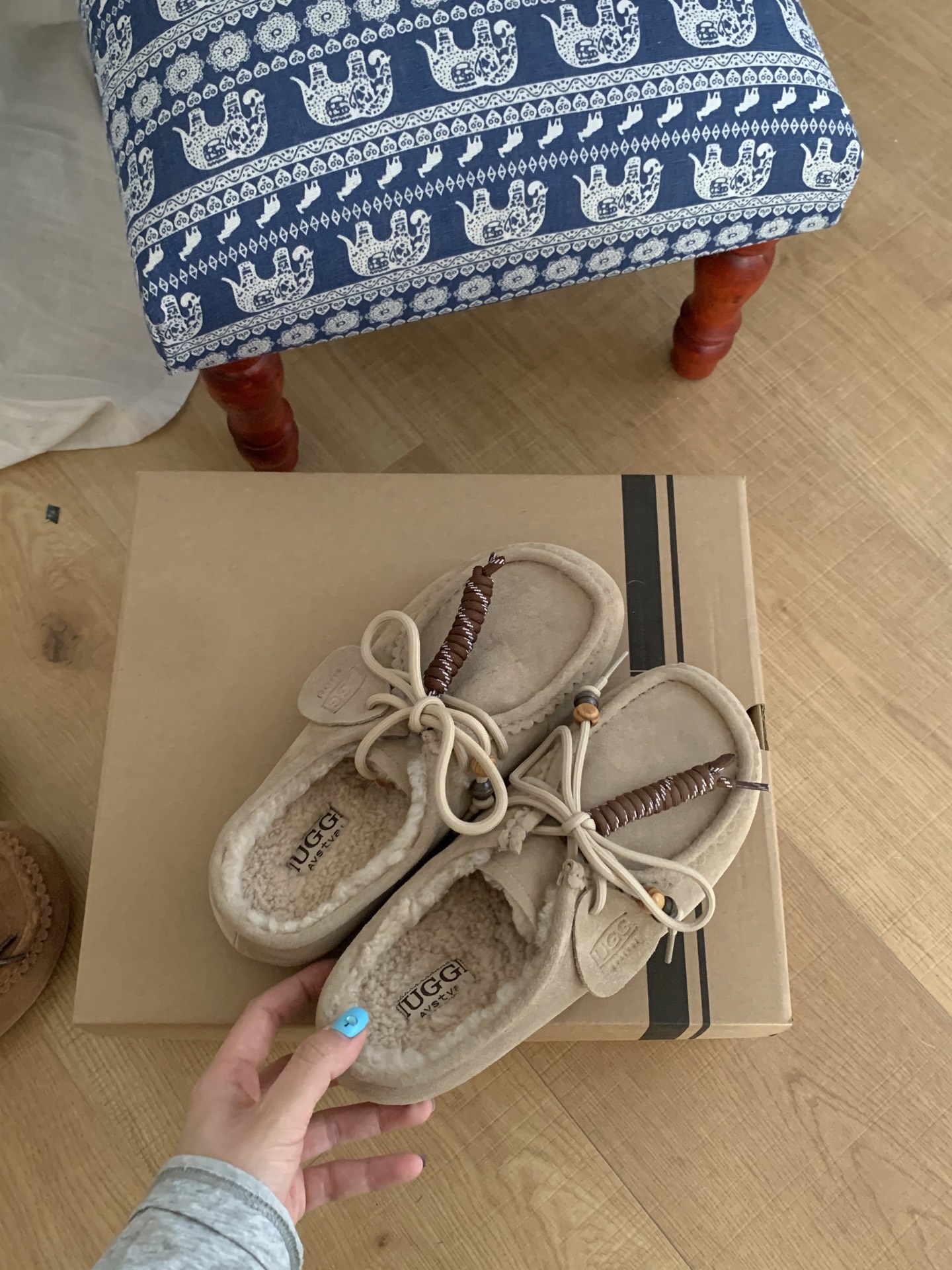 Female Basic Shoes