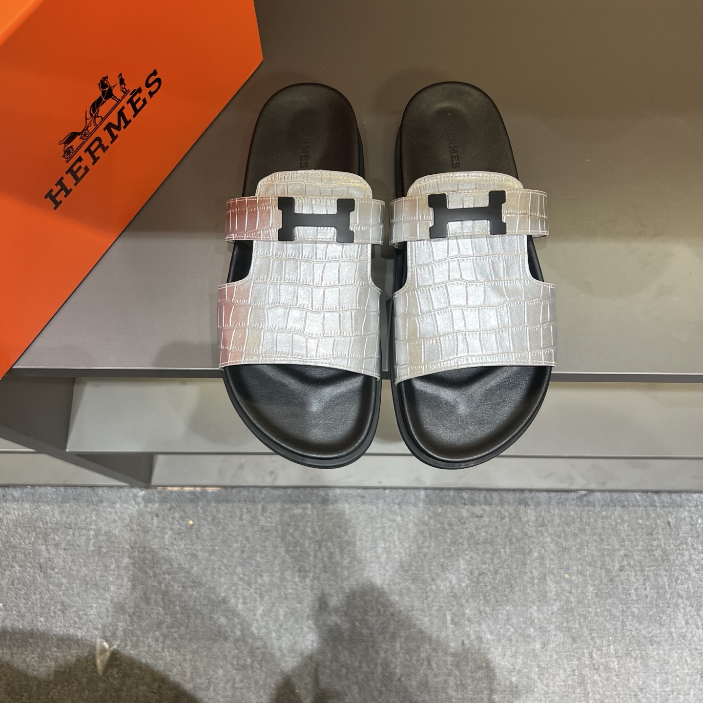Hermes Basic Shoes M-s