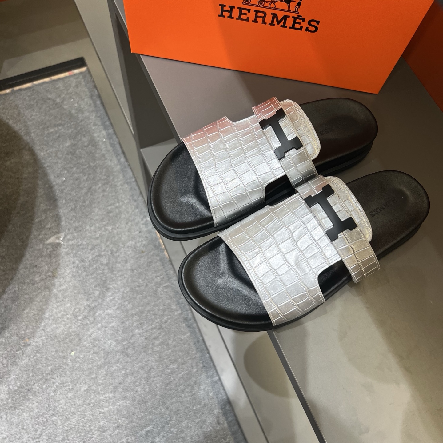 Hermes Basic Shoes M-s