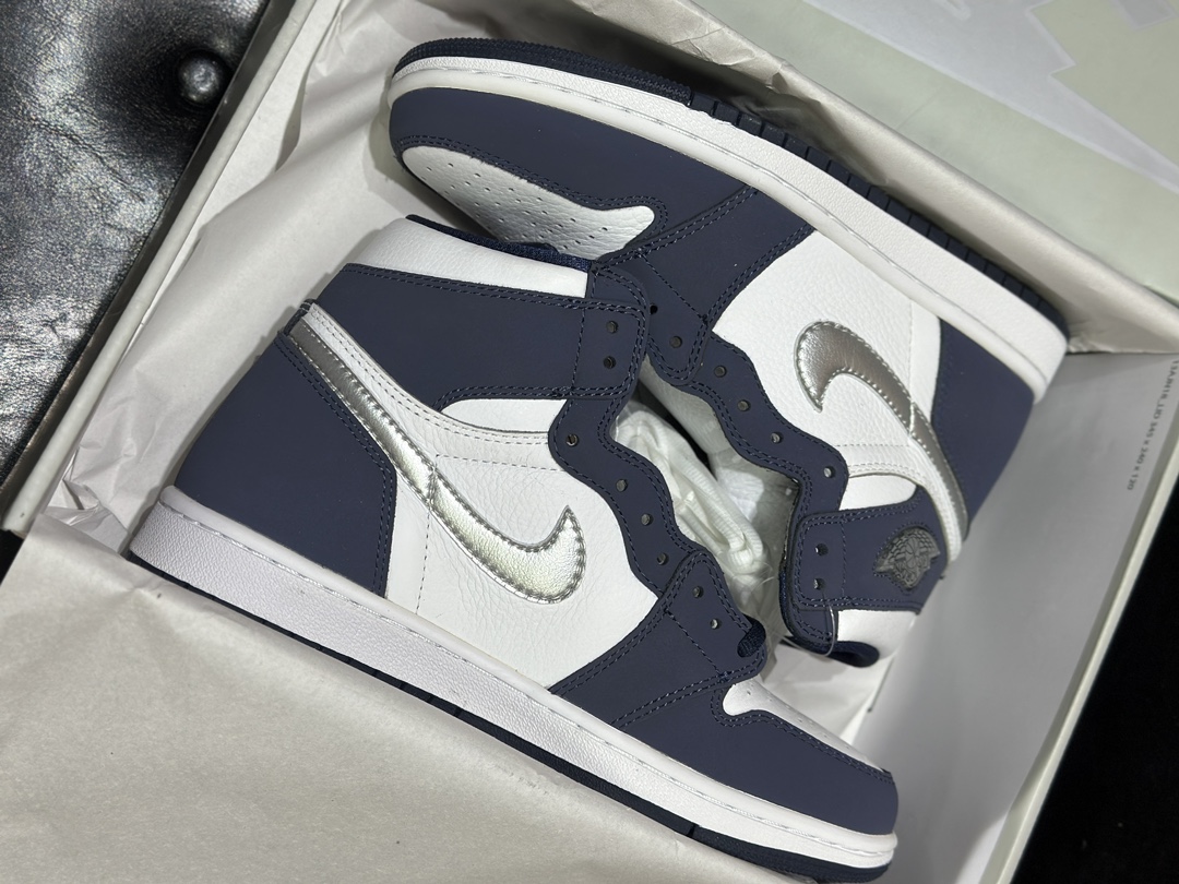 Basic Shoes White
