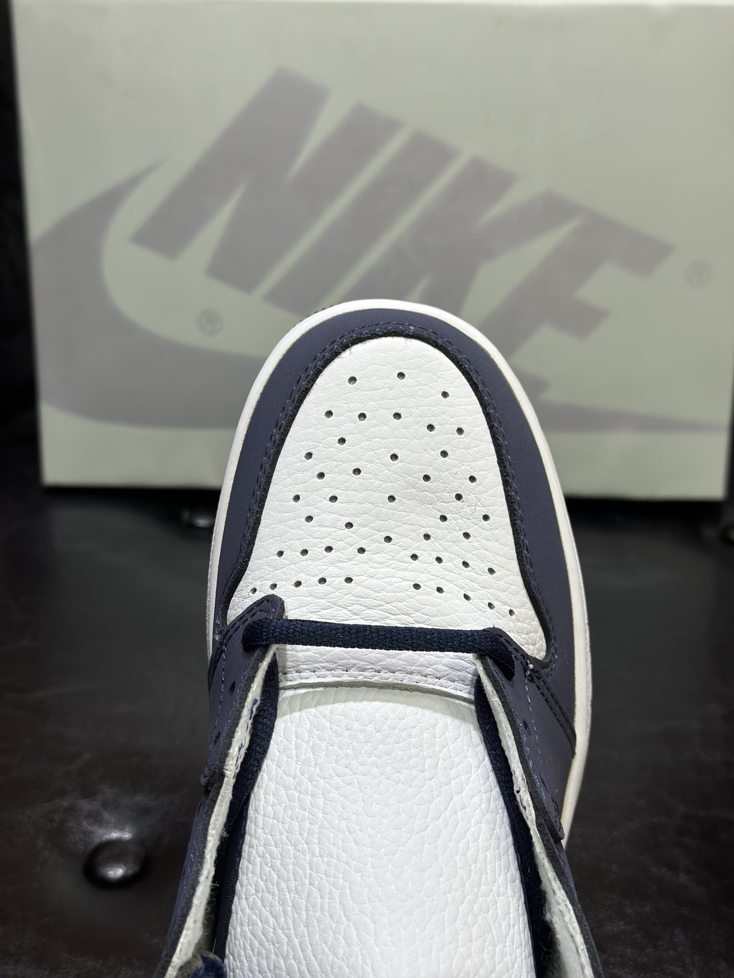 Basic Shoes White
