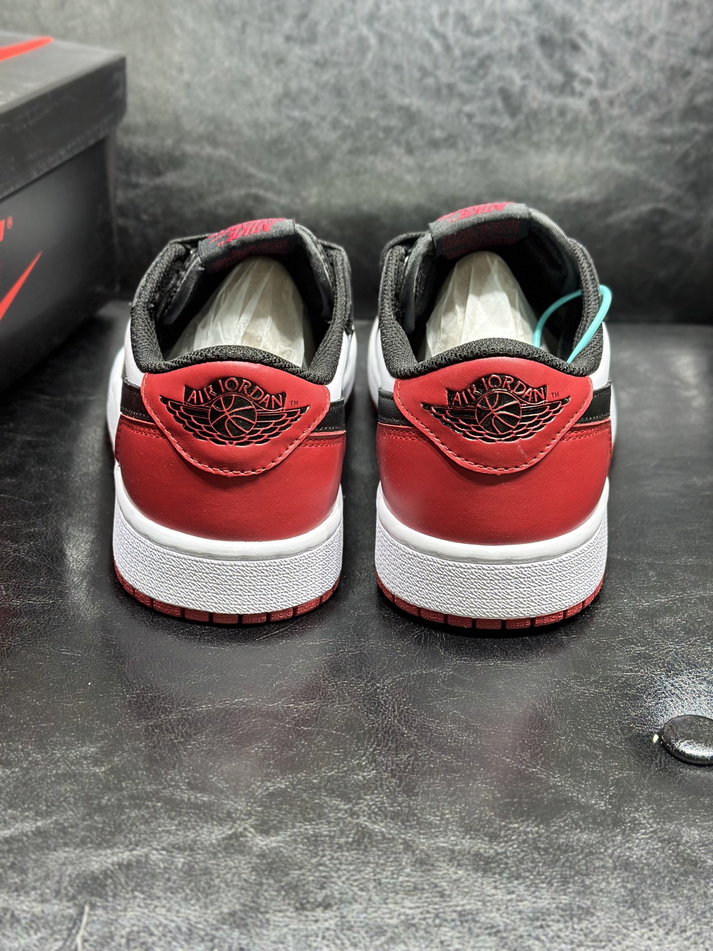 Basic Shoes L-s