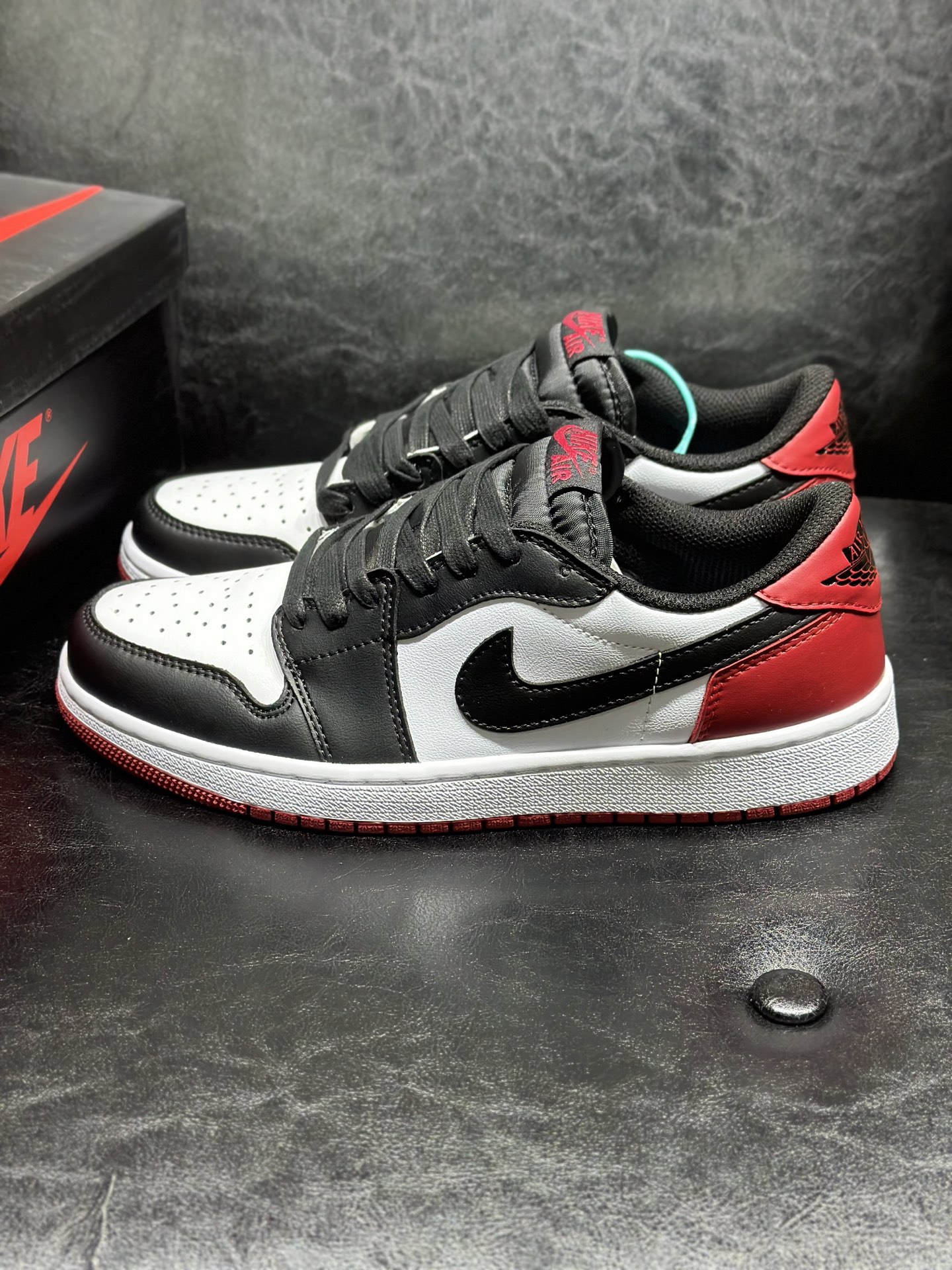 Basic Shoes L-s
