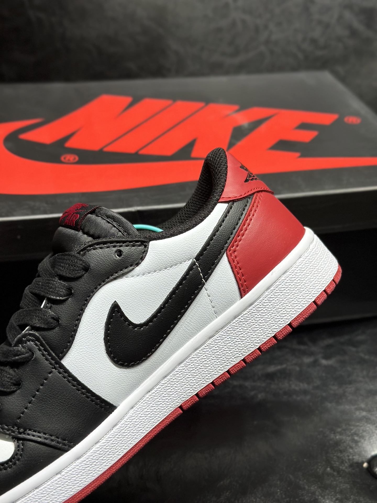 Basic Shoes L-s