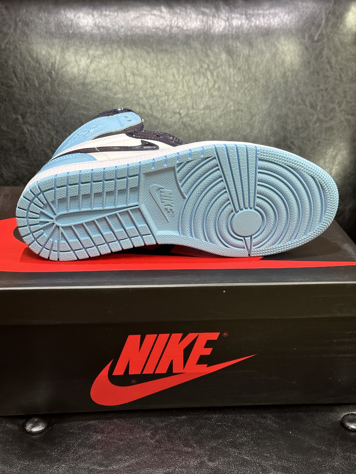 Jordan Nike Basic Shoes L