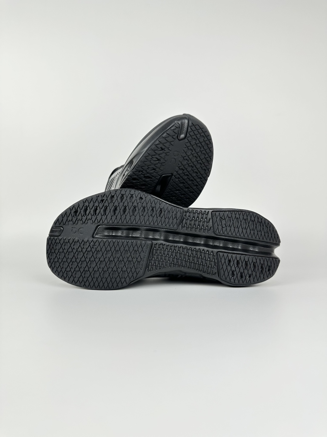 Basic Shoes Lightweight L-s