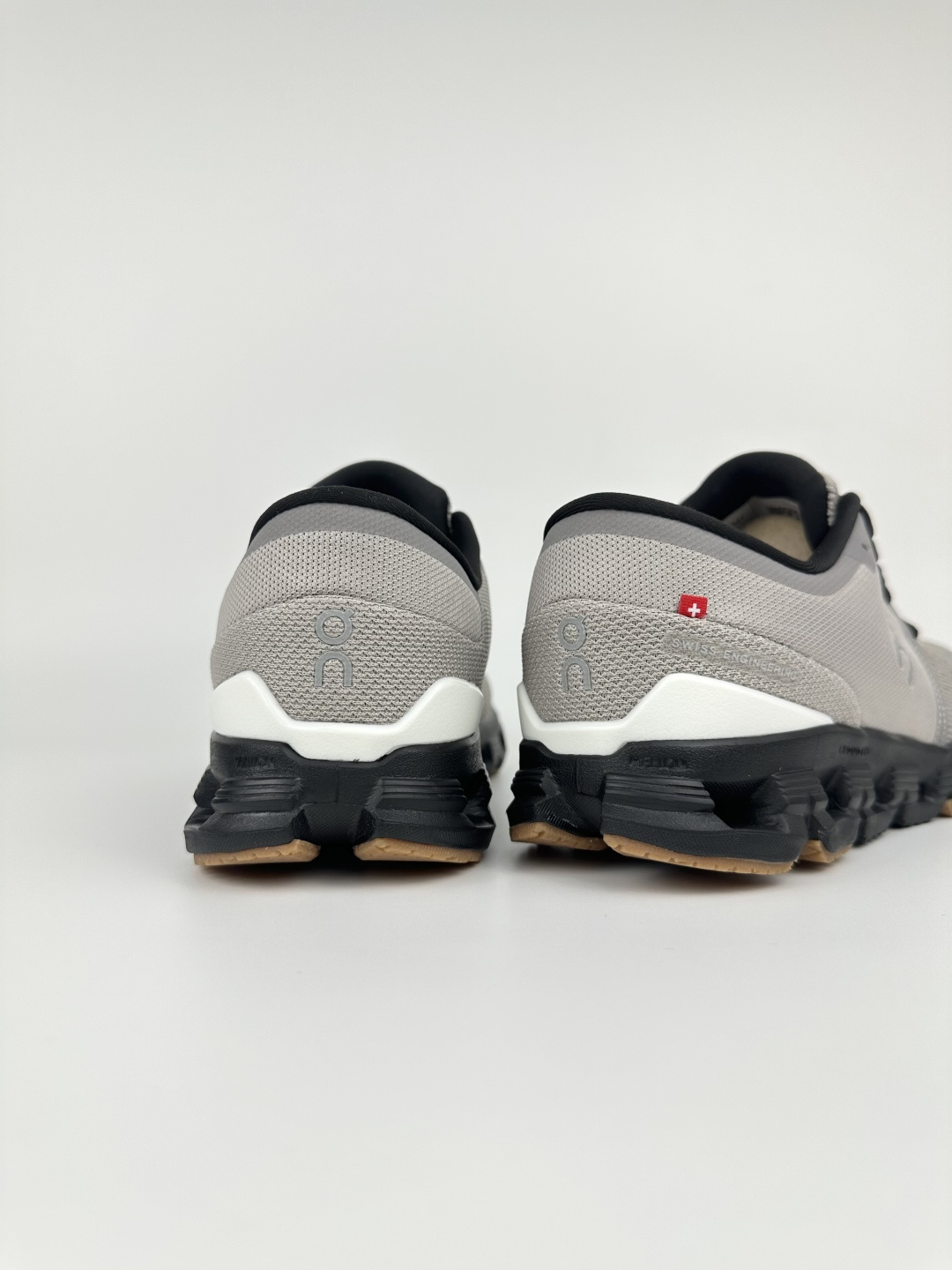 Male Running Shoes Shock Absorbing L-s