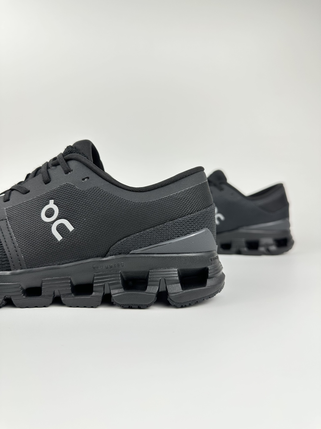 Male Running Shoes Shock Absorbing L-s