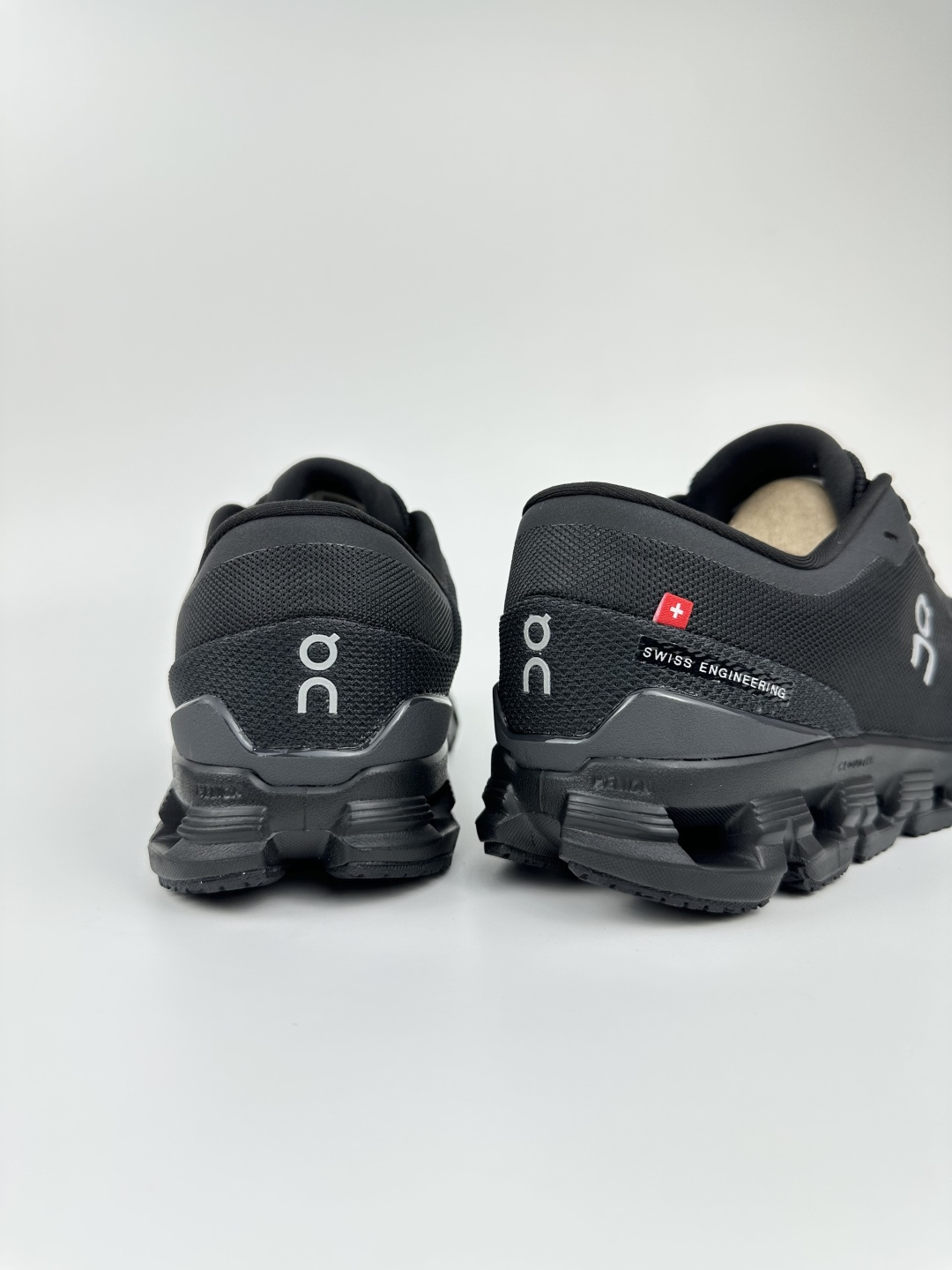 Male Running Shoes Shock Absorbing L-s