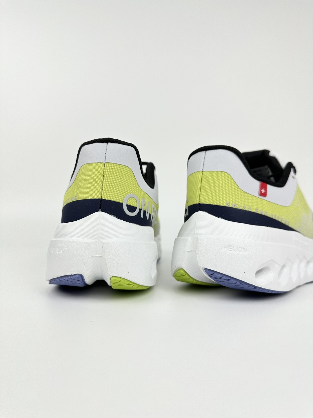 Basic Shoes Lightweight L-s