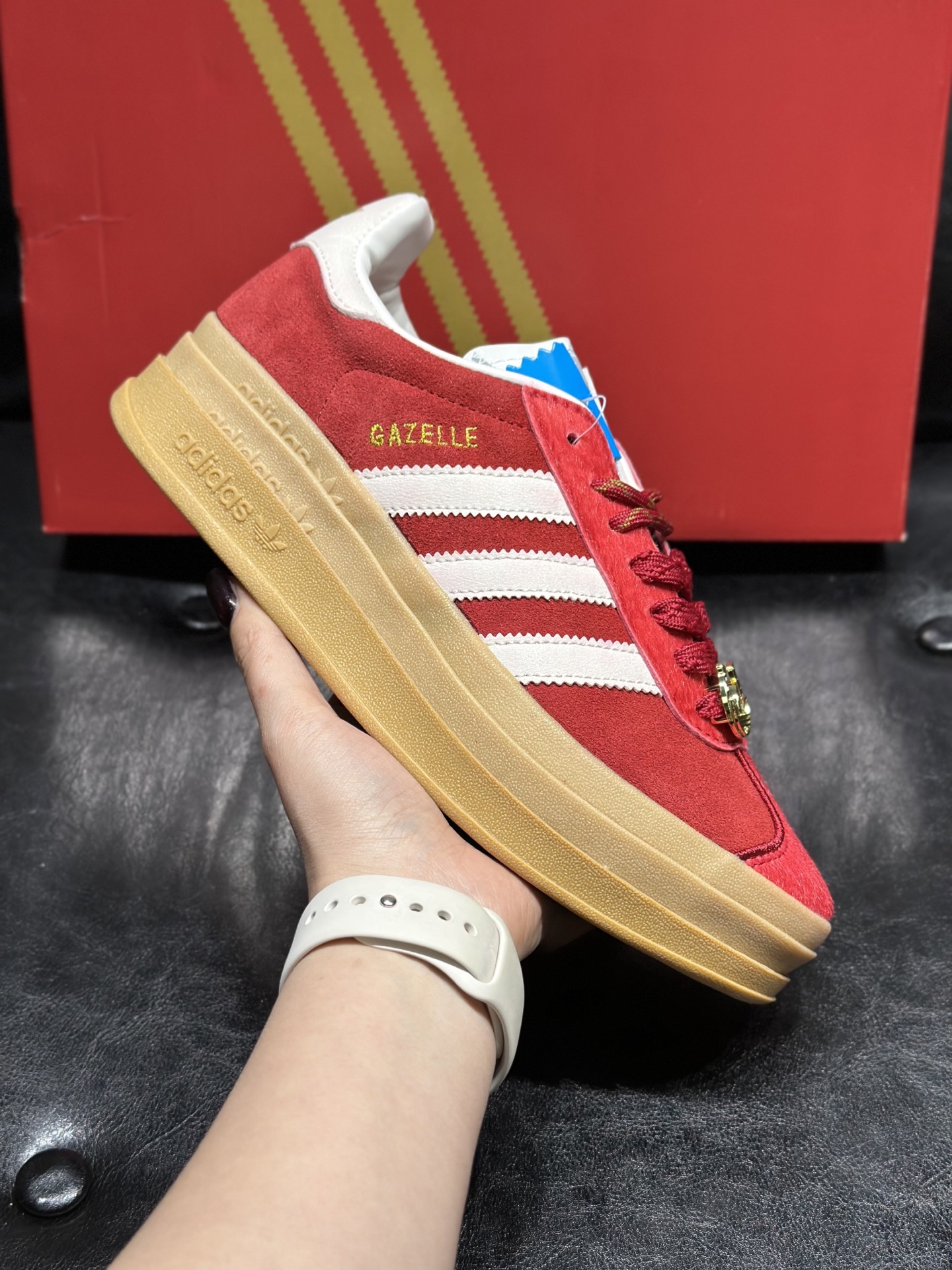 Board Shoes Red L-s