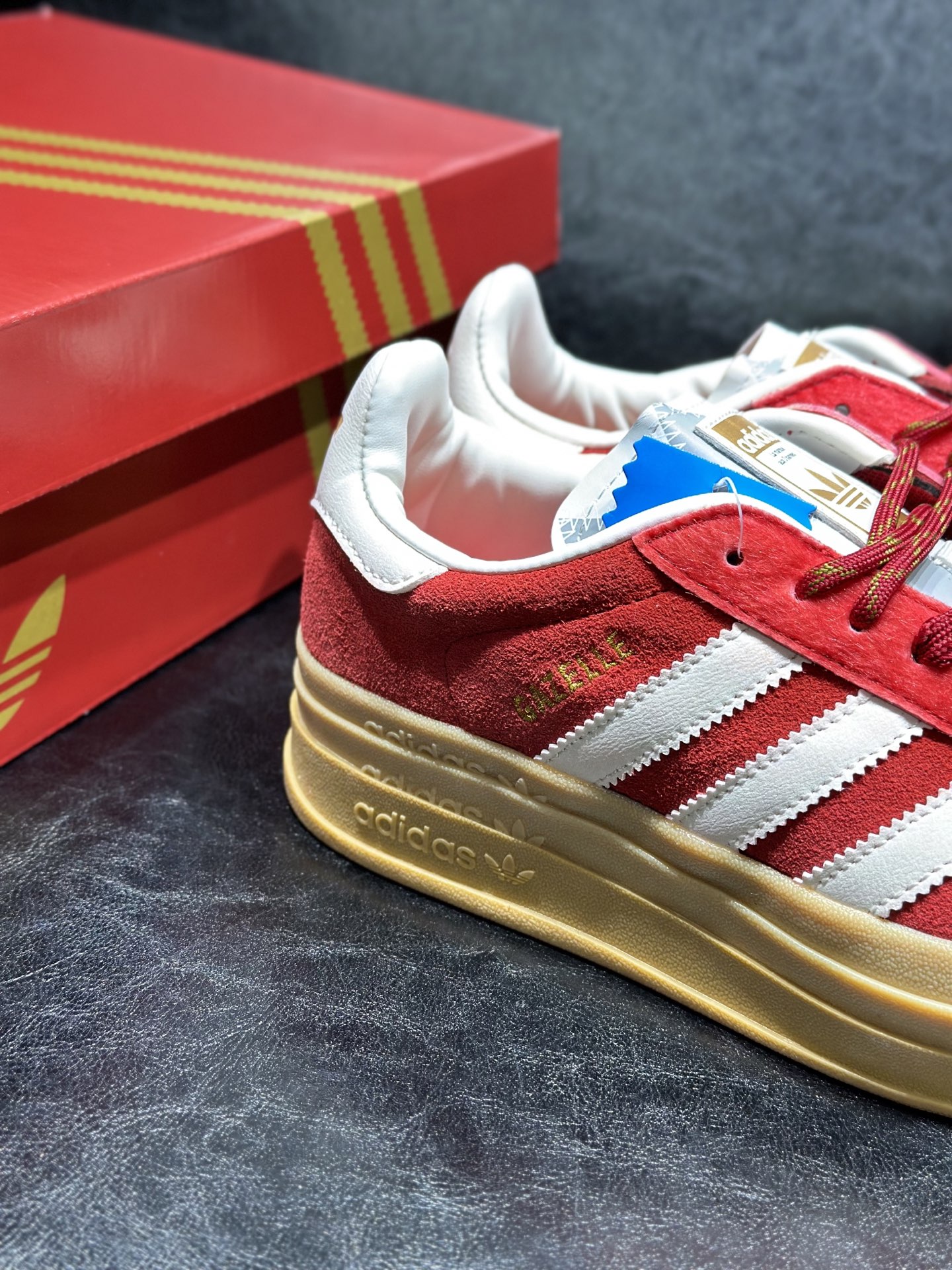 Board Shoes Red L-s