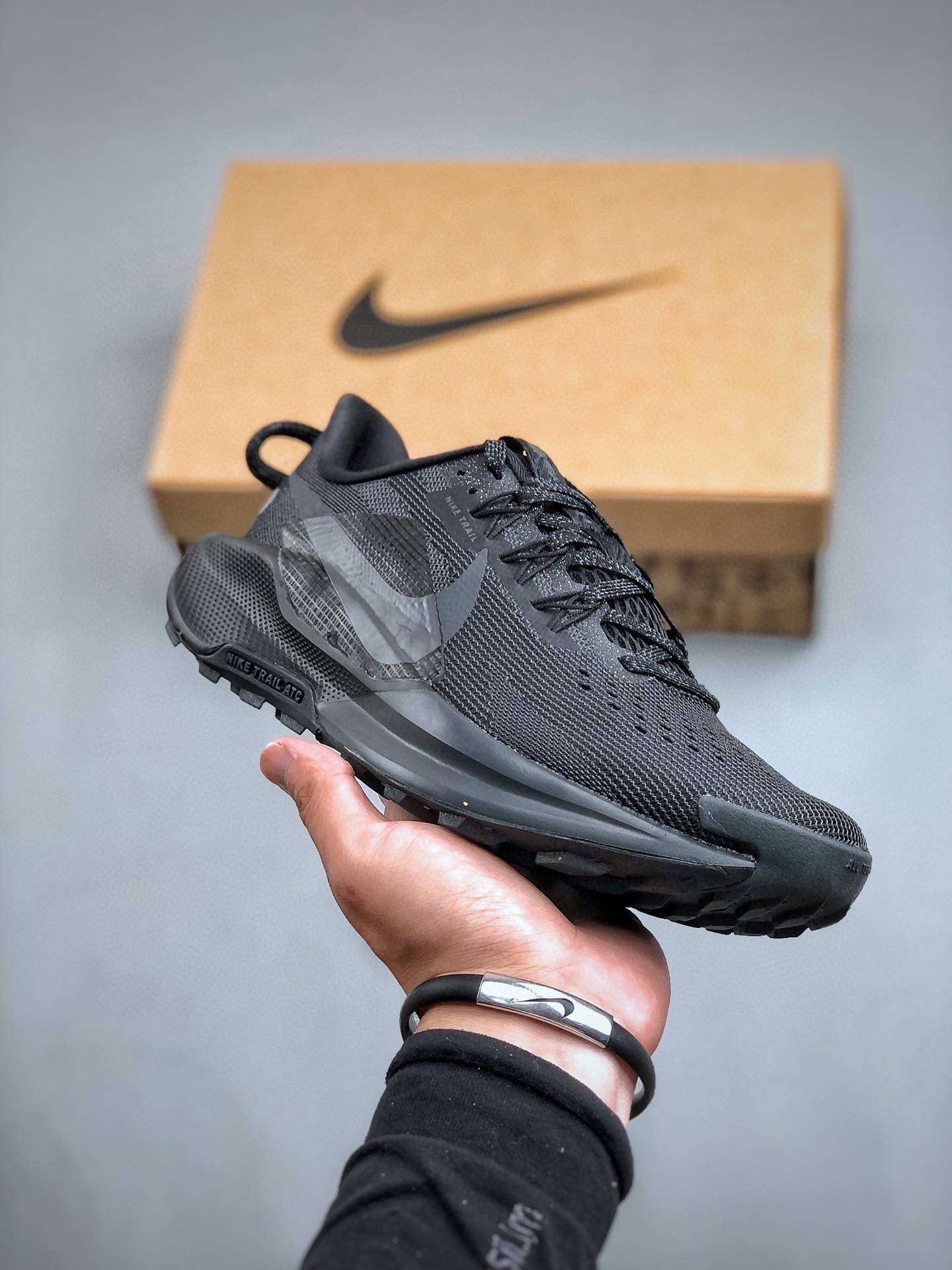 Basic Shoes L-s