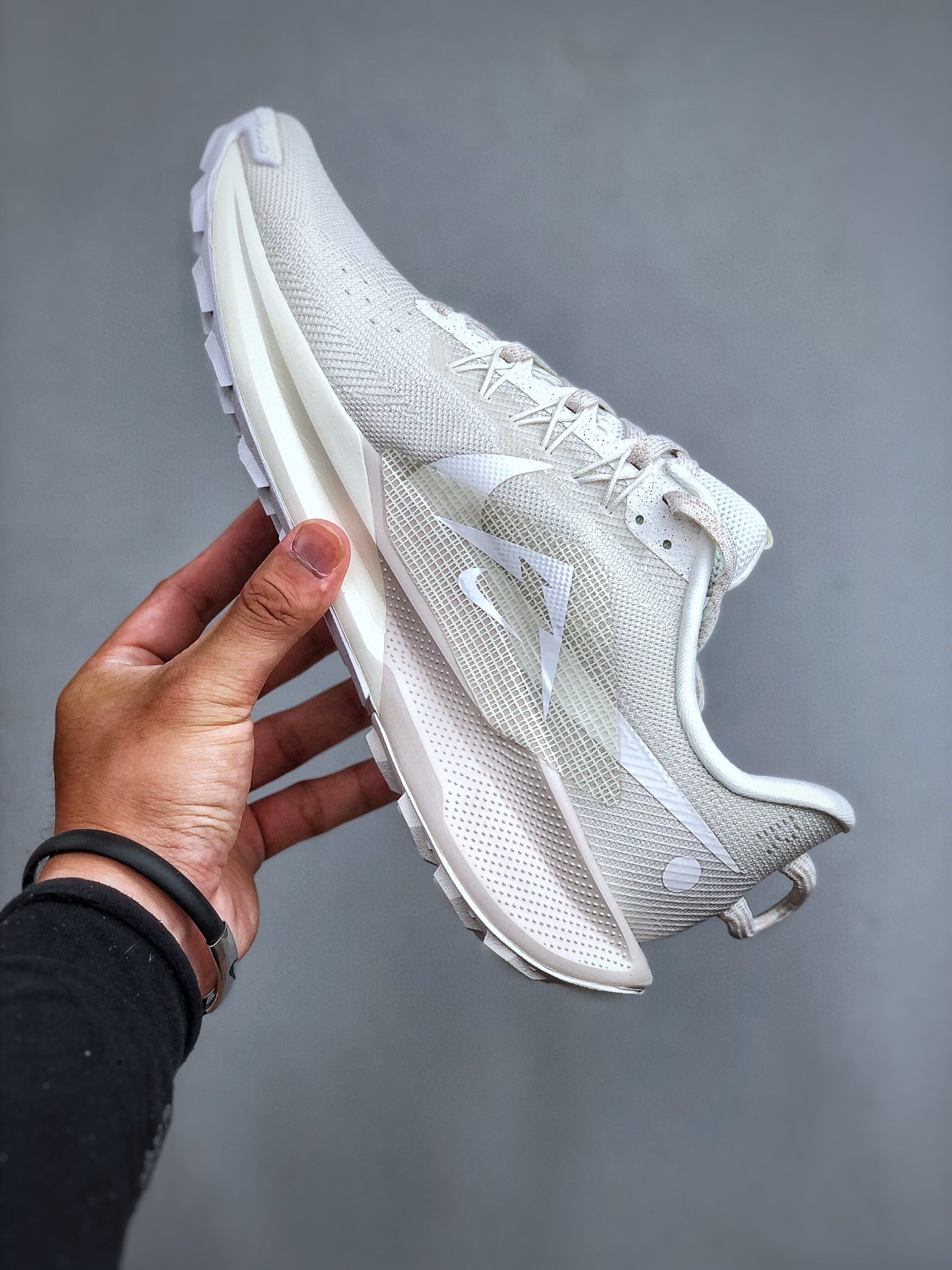 Basic Shoes L-s