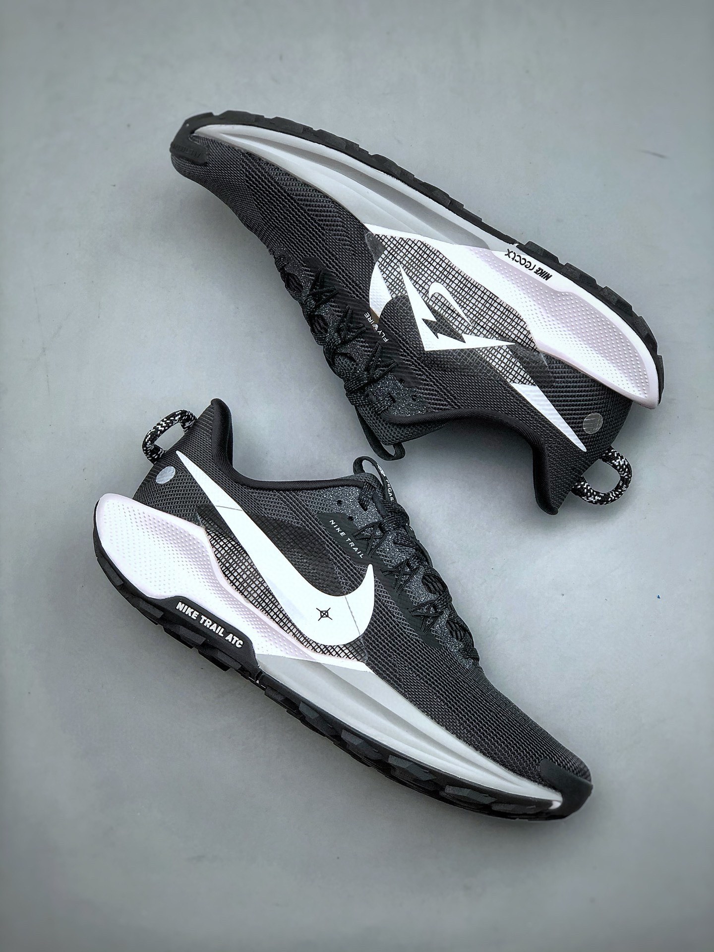 Basic Shoes L-s
