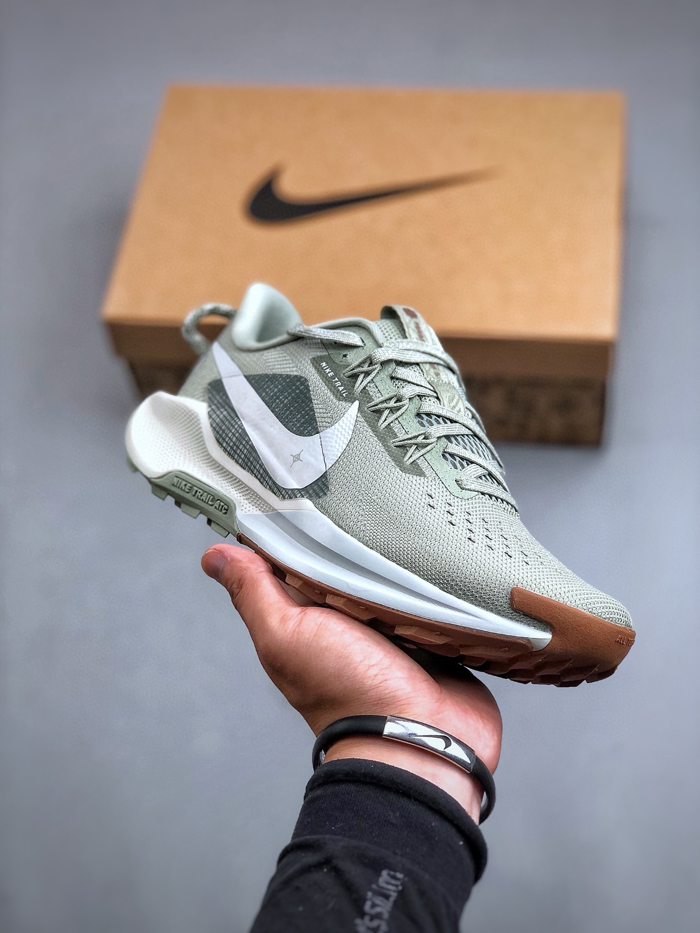 Basic Shoes L-s