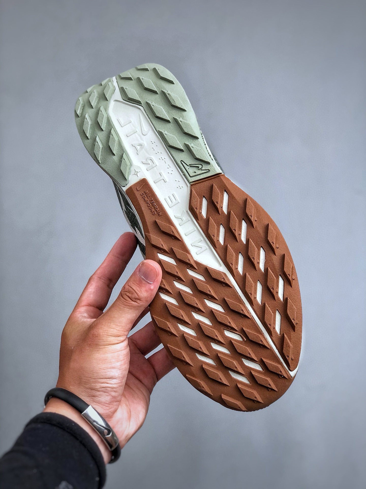Basic Shoes L-s