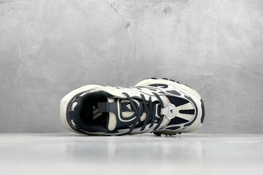Adidas Basic Shoes L-xl