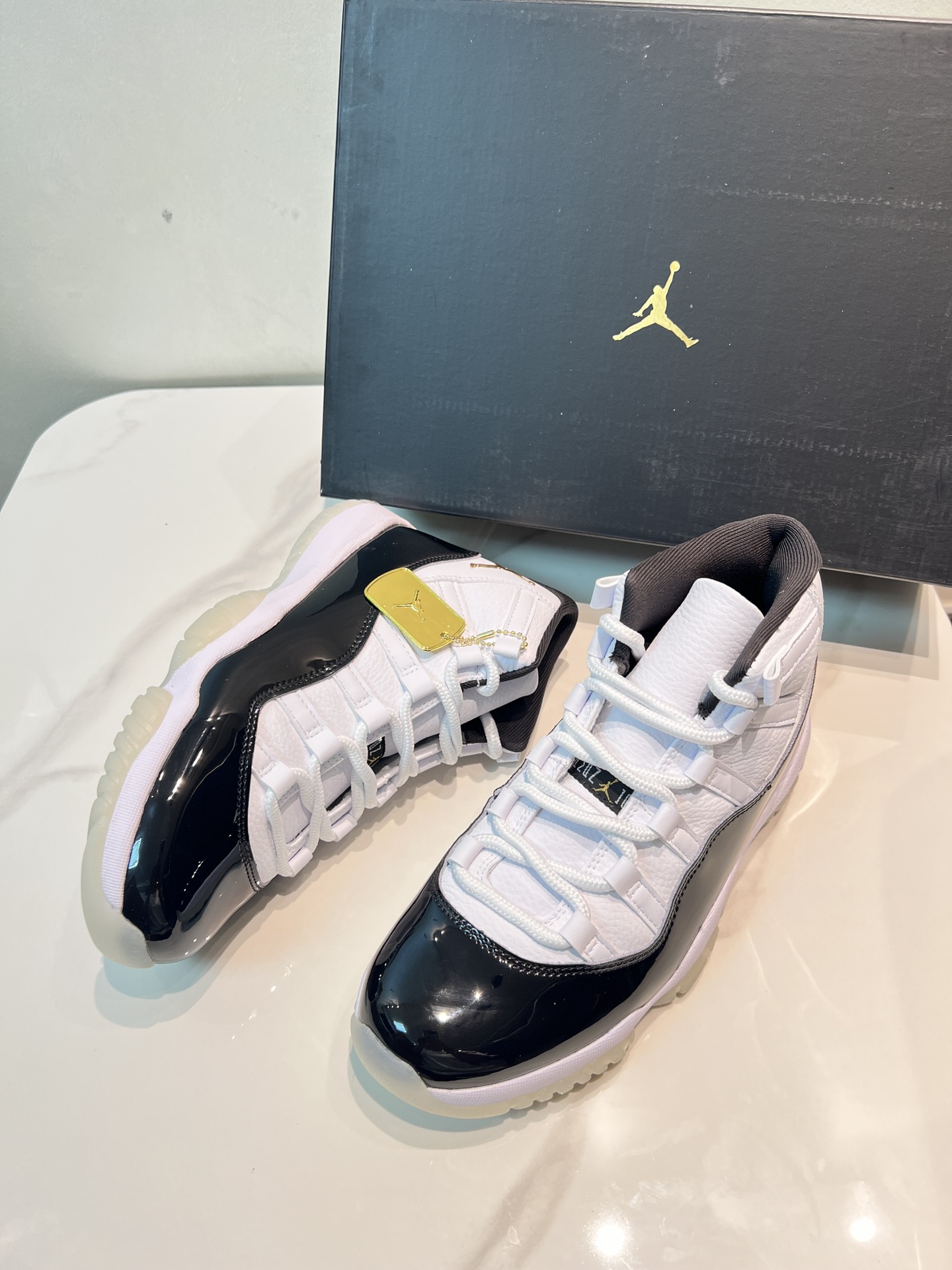 Jordan Nike Basic Shoes