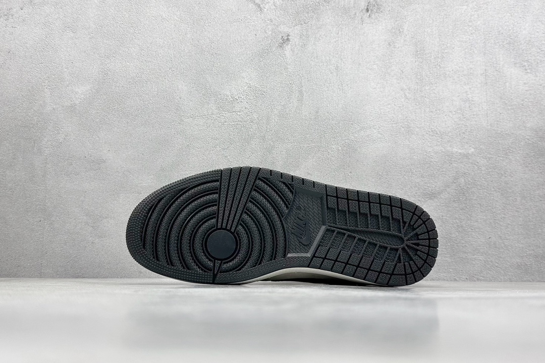 Jordan Nike Basic Shoes L-s