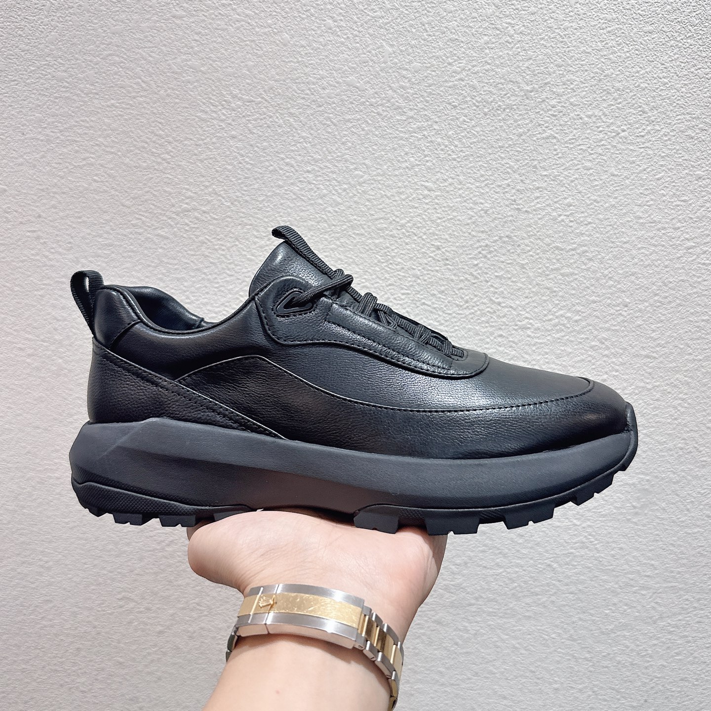Basic Shoes